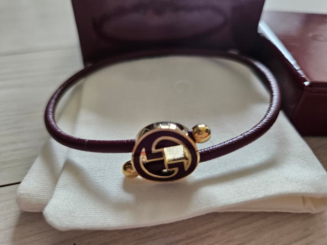 (정품) 구찌 에나멜 라운드 인터로킹 G 팔찌 상품이미지6