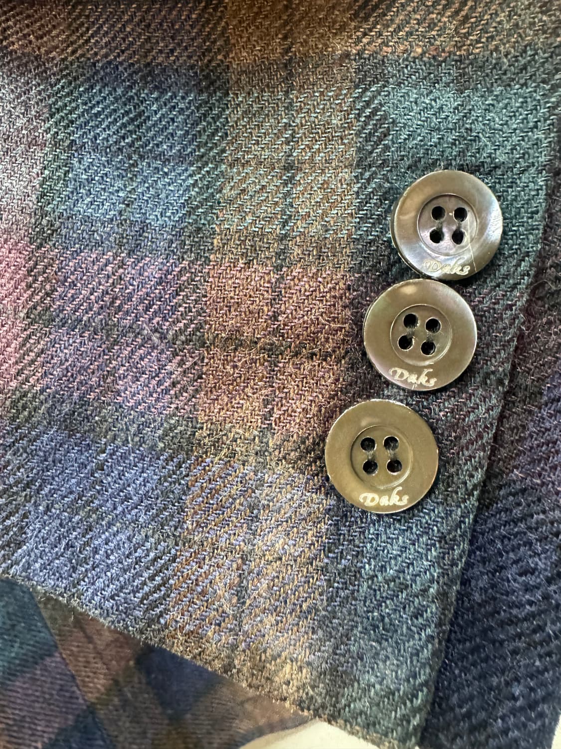 닥스x로버트 콜라보 노블 실크/마혼방 체크 자켓 95(M) 상품이미지3