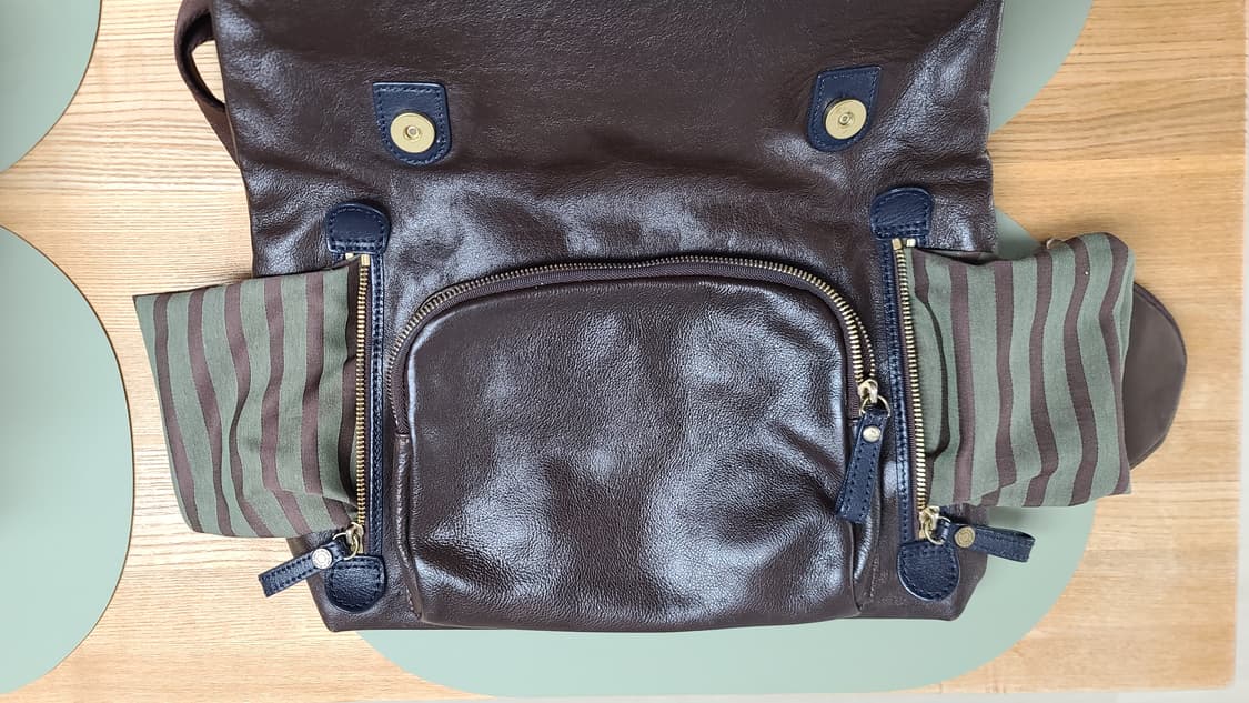 몽삭 천연 가죽 백팩 - 어깨 흘러내림 방지 커스텀, 상태 굿 
 상품이미지10