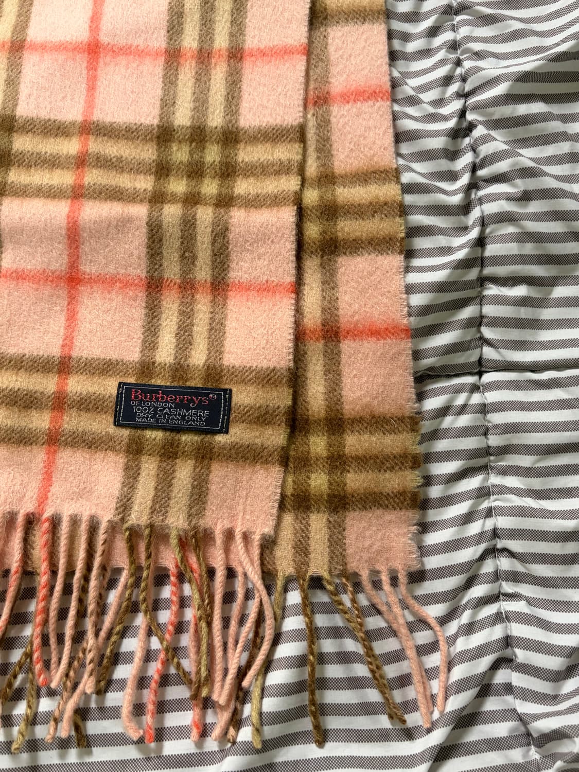 영국 버버리 캐시미어 핑크 체크 머플러 목도리 상품이미지3