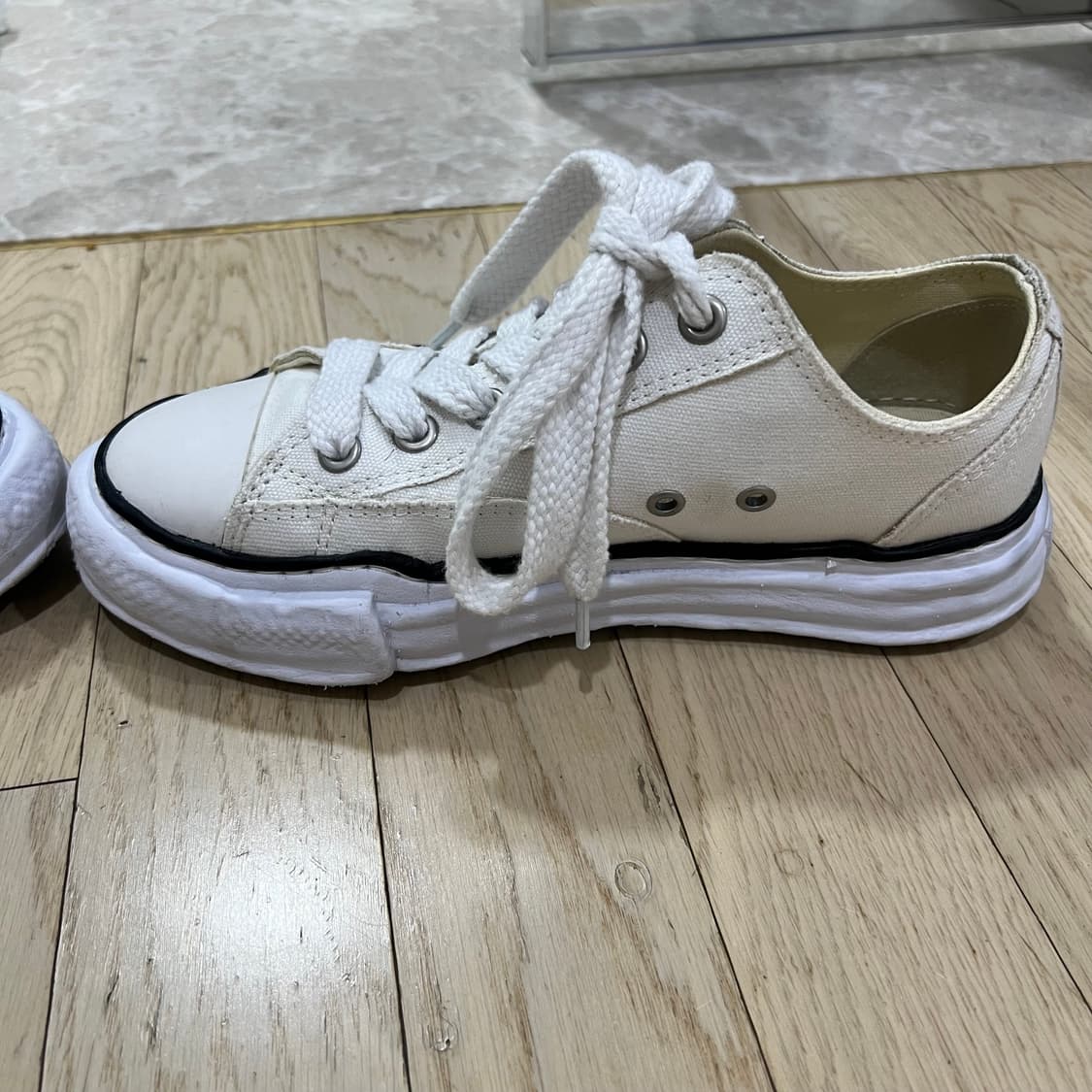 (40) 메종 미하라 야스히로 피터슨 OG 화이트 상품이미지5