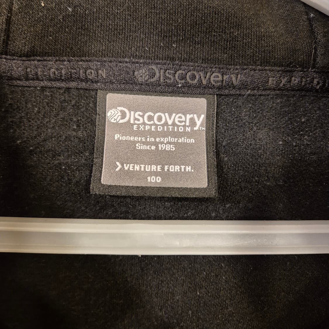 100 디스커버리 블랙 후드집업  상품이미지3