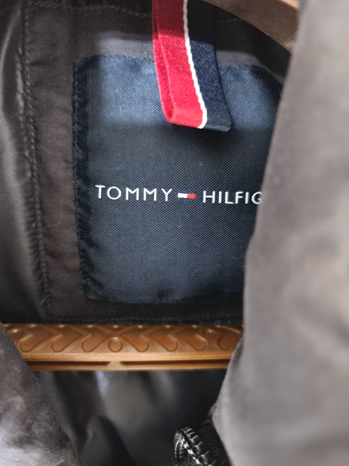 타미힐피거 패딩조끼 xs표기 한국95정사이즈 상태굿 상품이미지5