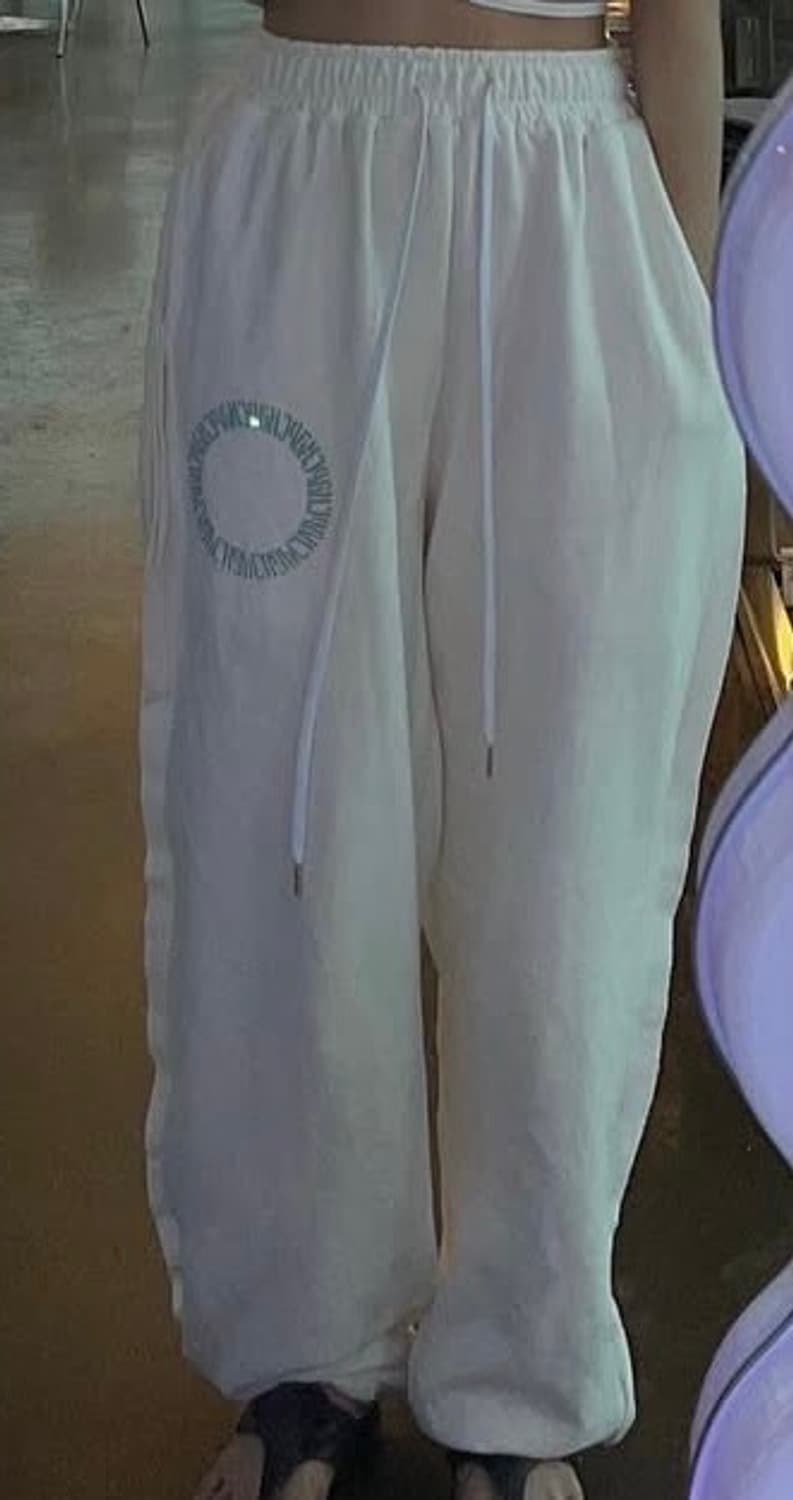 CHAPCHAP Circle Logo Sweat Pants(white) 상품이미지4