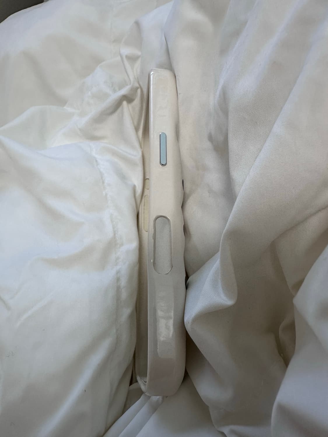 어반소피스티케이션 아이폰17 상품이미지5