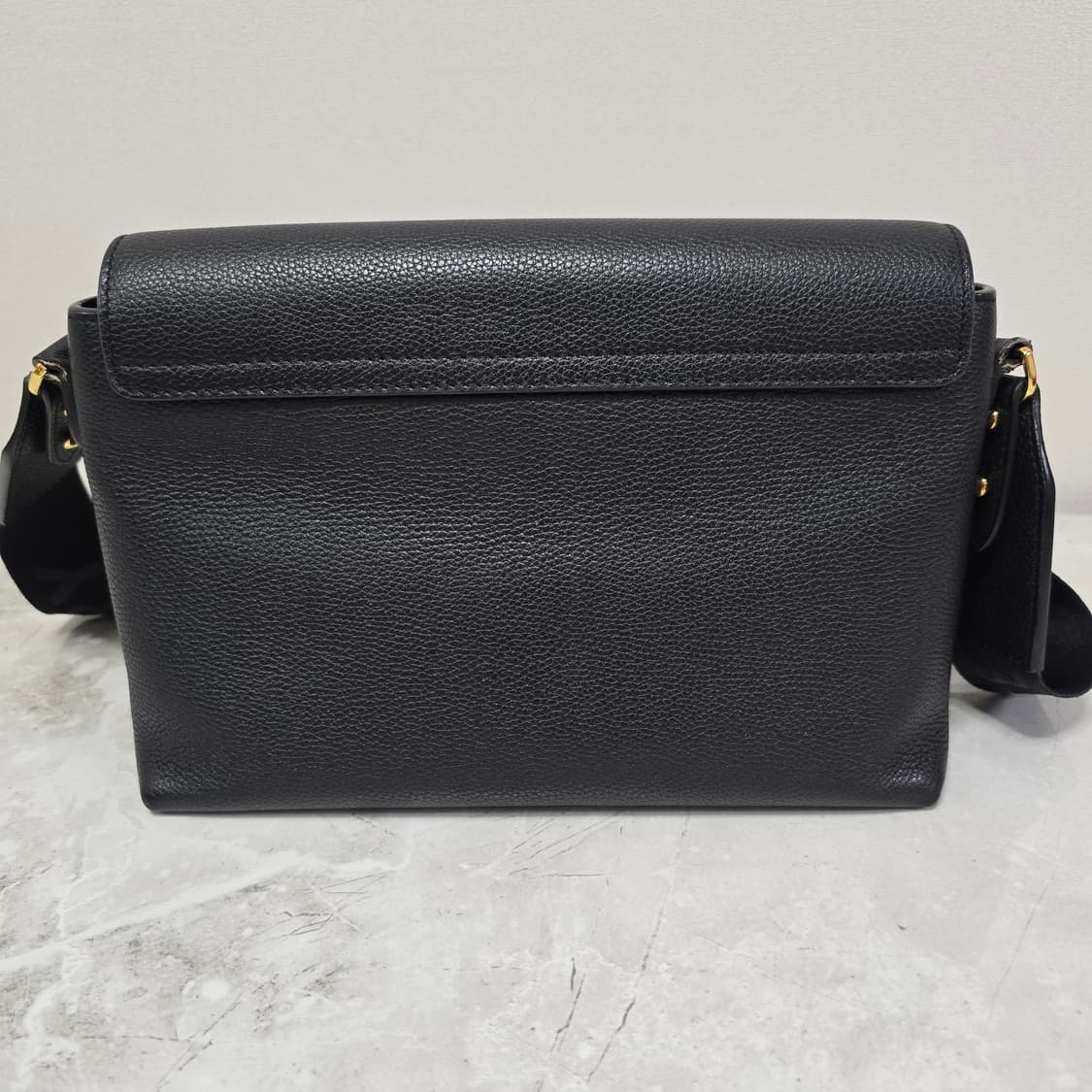 버버리 체크 노트 크로스백 판매 상품이미지4