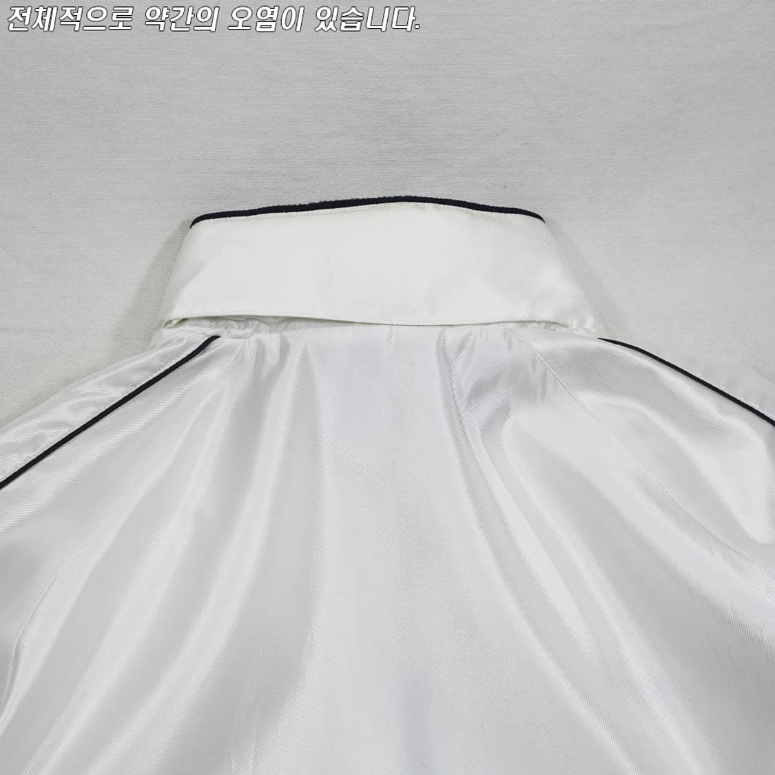 (착용컷) Champion 올드스쿨 트랙 자켓 (남성용 100) 상품이미지9