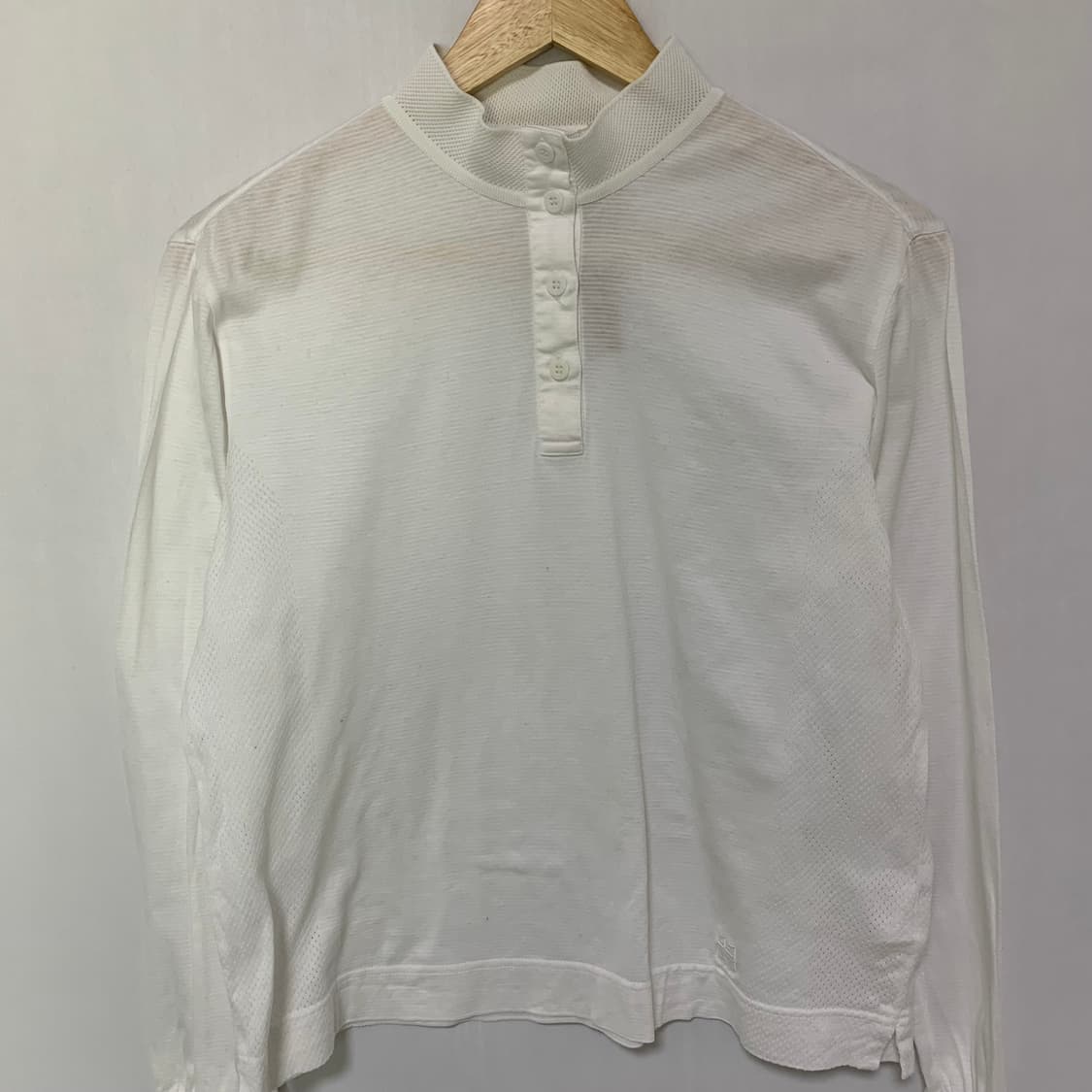 지방시 골프웨어 버튼 모크넥 세미크롭 롱슬리브 긴팔 티셔츠 여성 M 상품이미지5