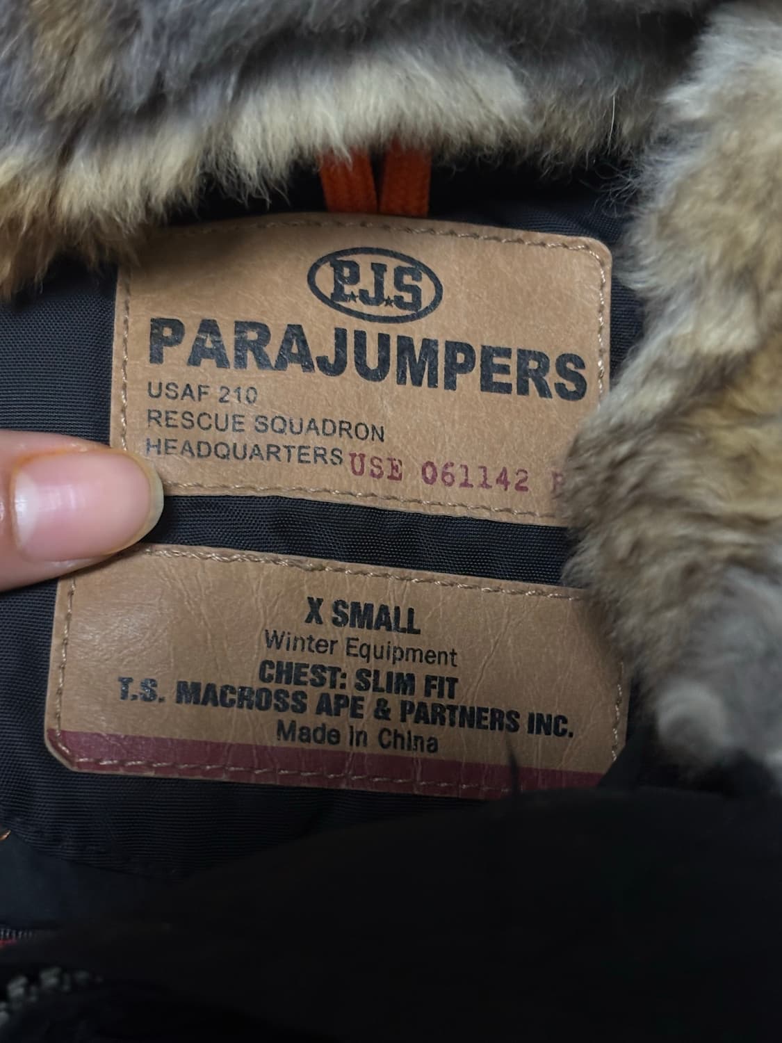 파라점퍼스 괴물퍼 고비 여성 패딩  상품이미지2