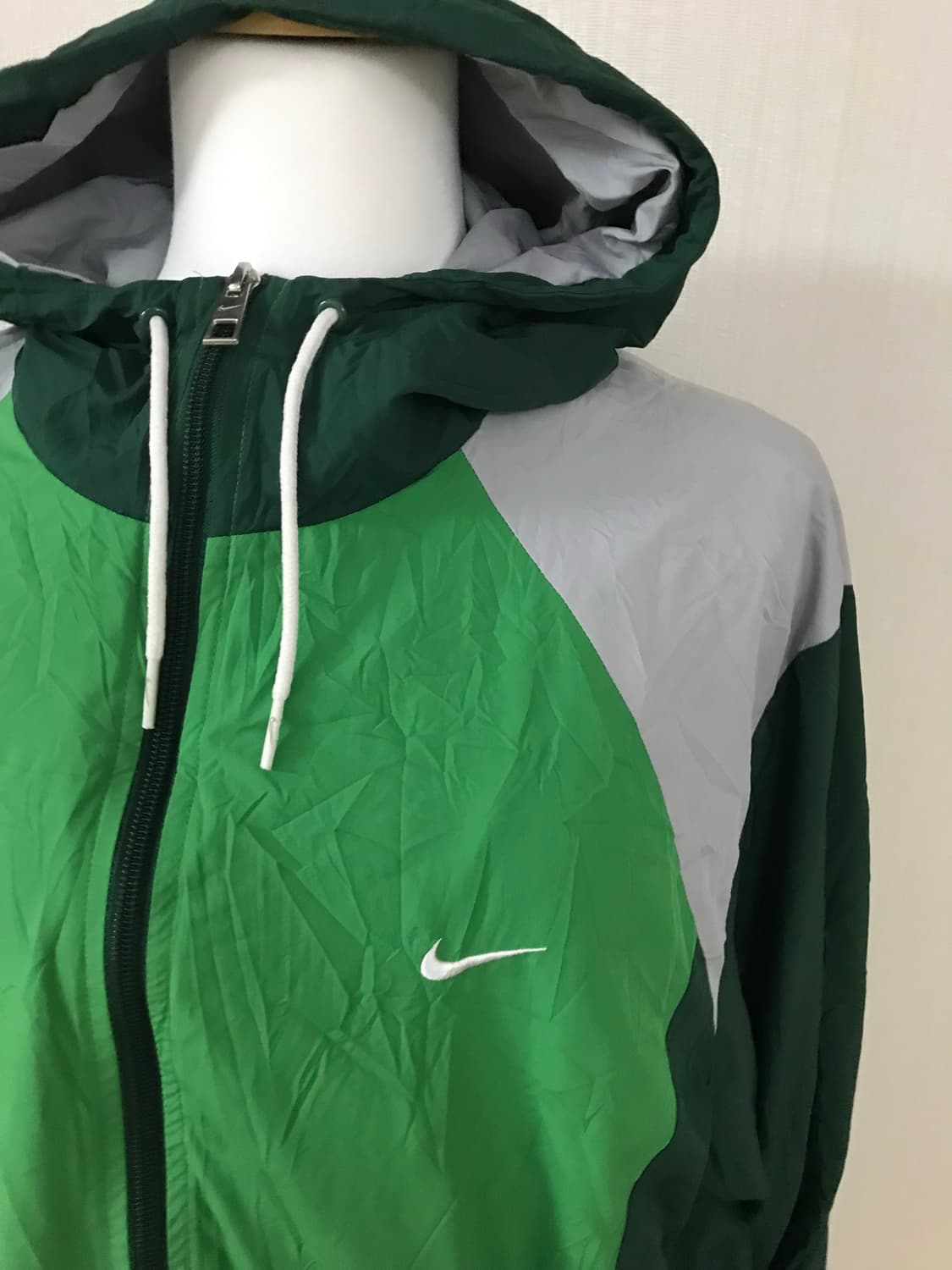 나이키 그린 배색 바람막이 상품이미지2