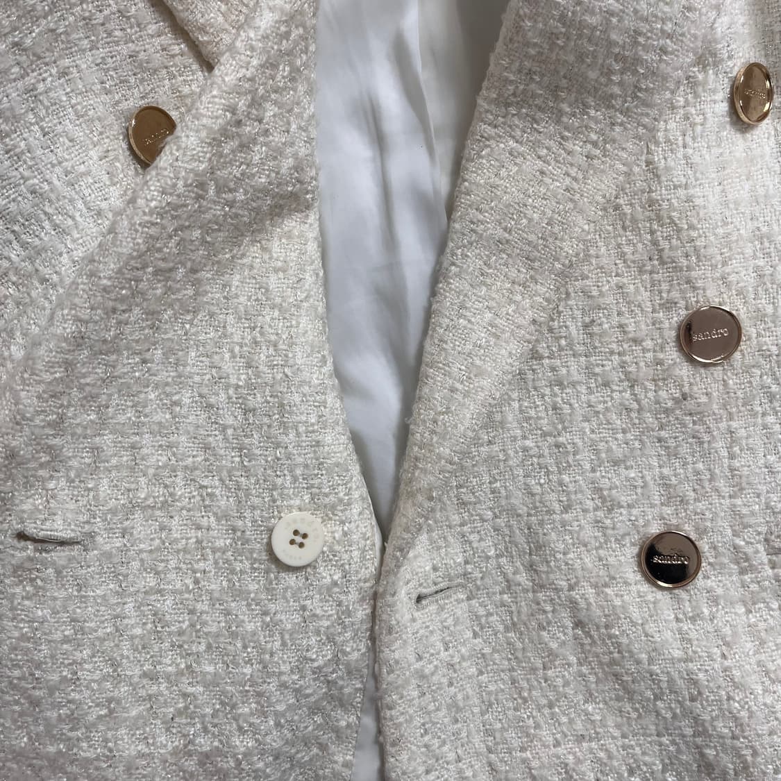 산드로(SANDRO) 골드 버튼 트위드 자켓 상품이미지6