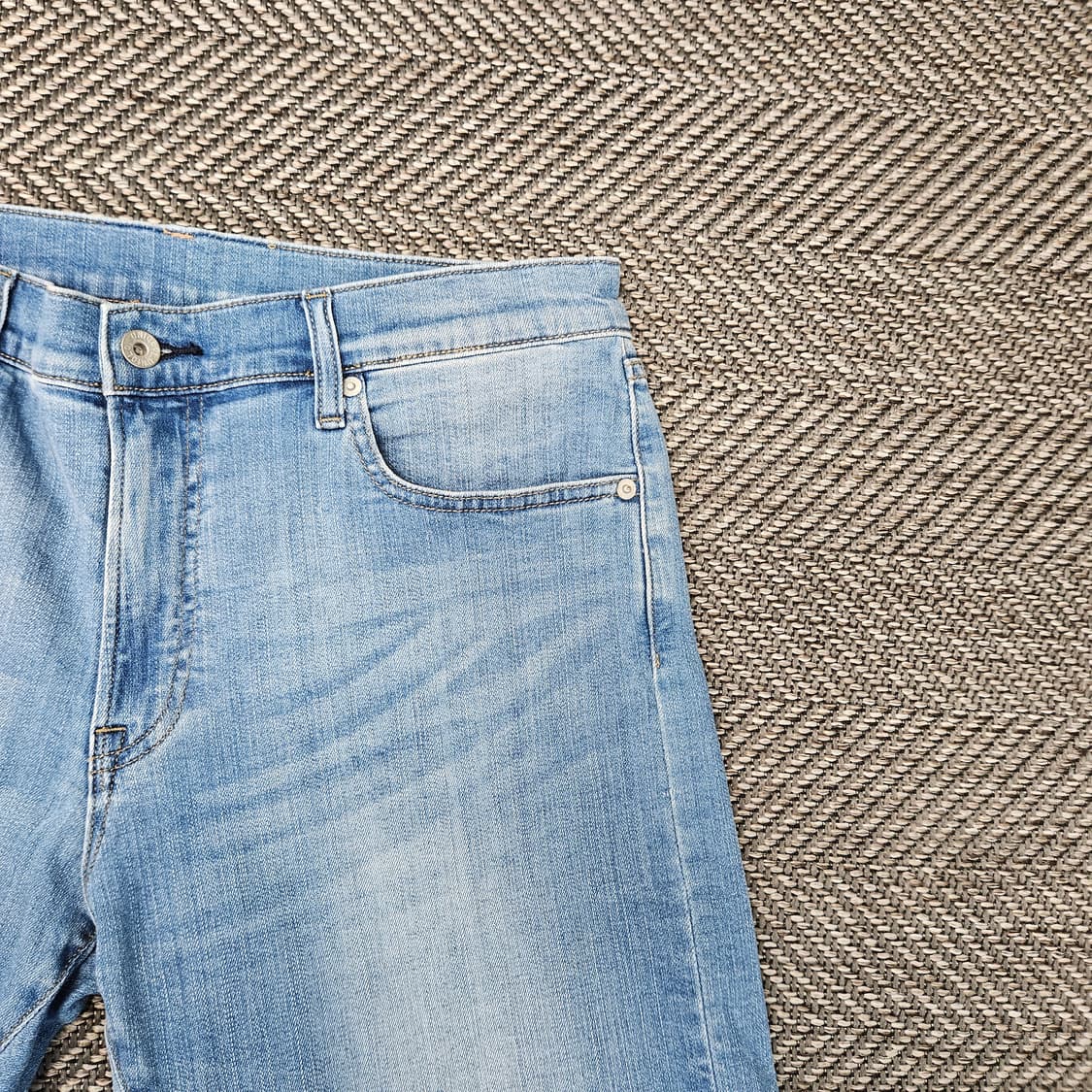 유니클로 데님 스판 반바지 남자32 상품이미지3