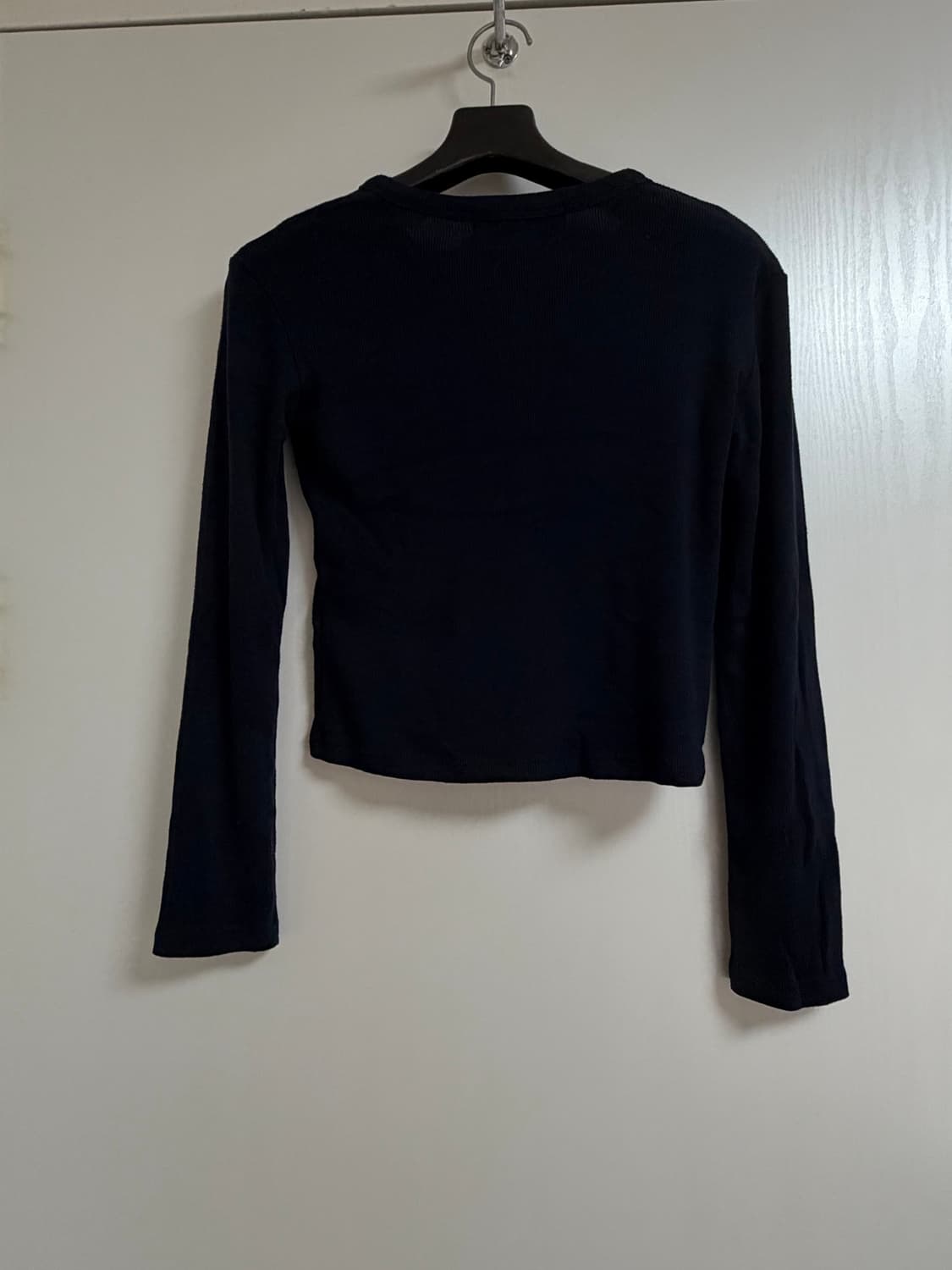 크랭크 니트 스터드 버튼 가디건_네이비 상품이미지2