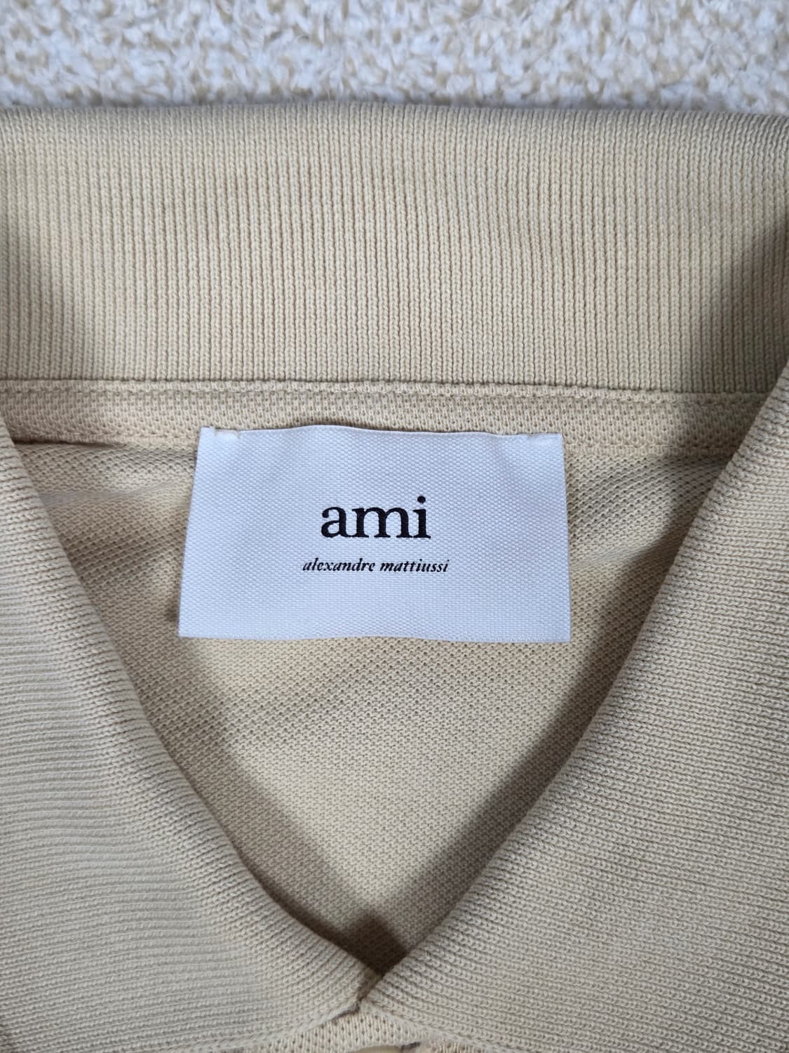 [아미] 스몰 하트 로고 카라 반팔 티셔츠 | S00041 상품이미지3