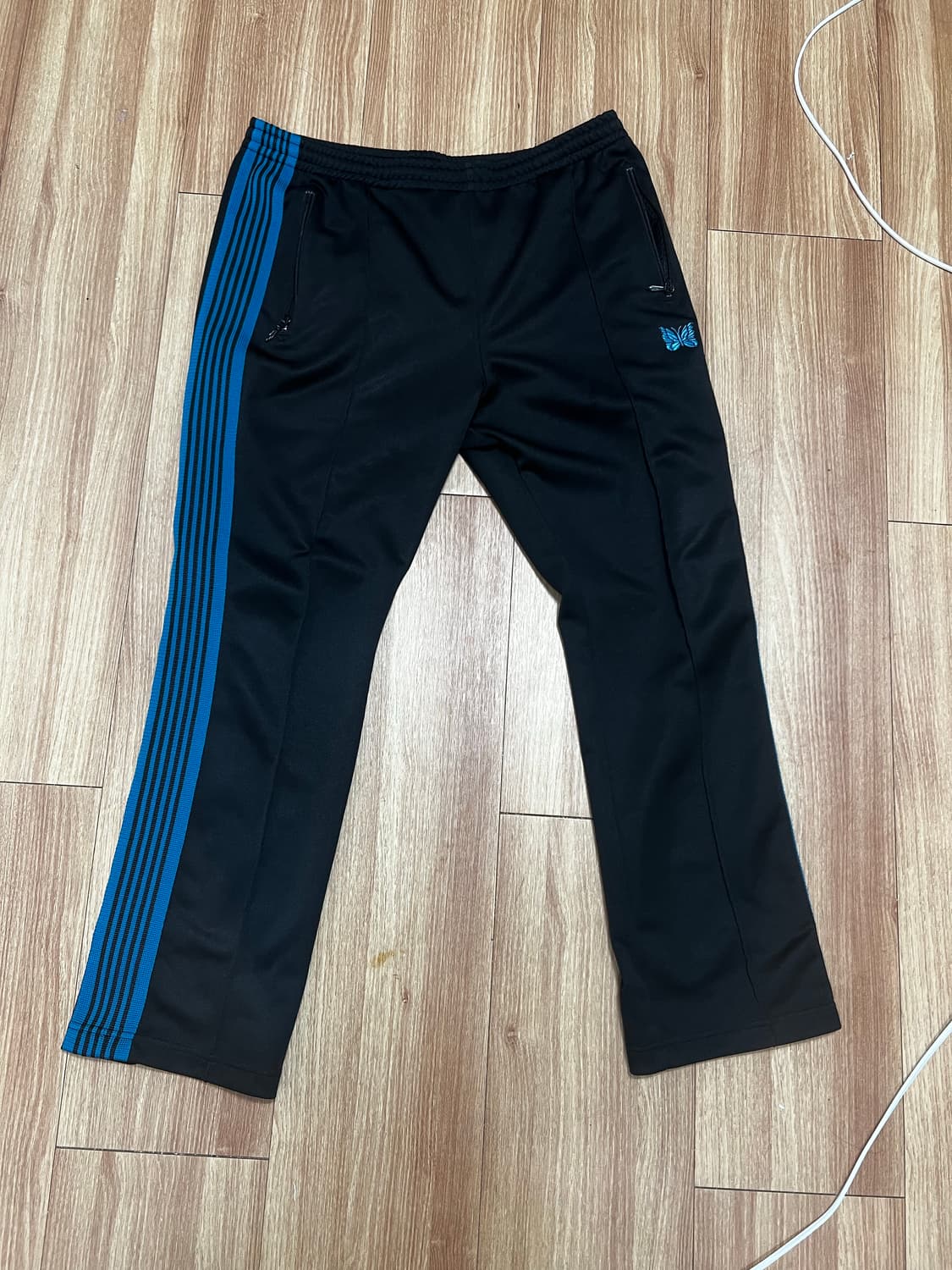 니들스 트랙팬츠 검파 네로우 (L) 판매 상품이미지1