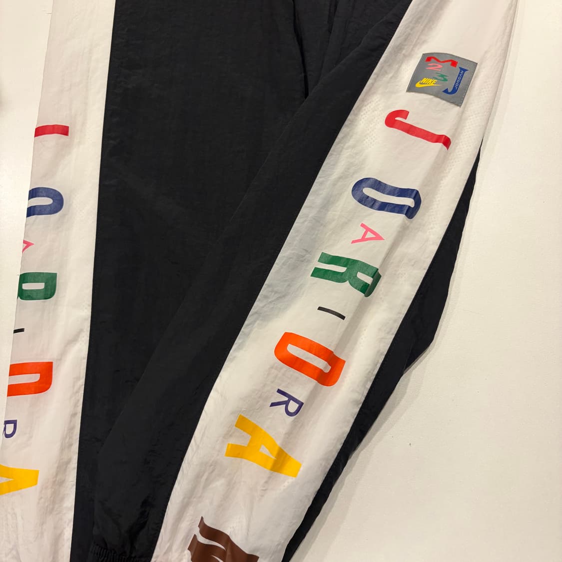 [L] 조던 블랙/화이트 나일론 트랙 조거 팬츠 C695 상품이미지3