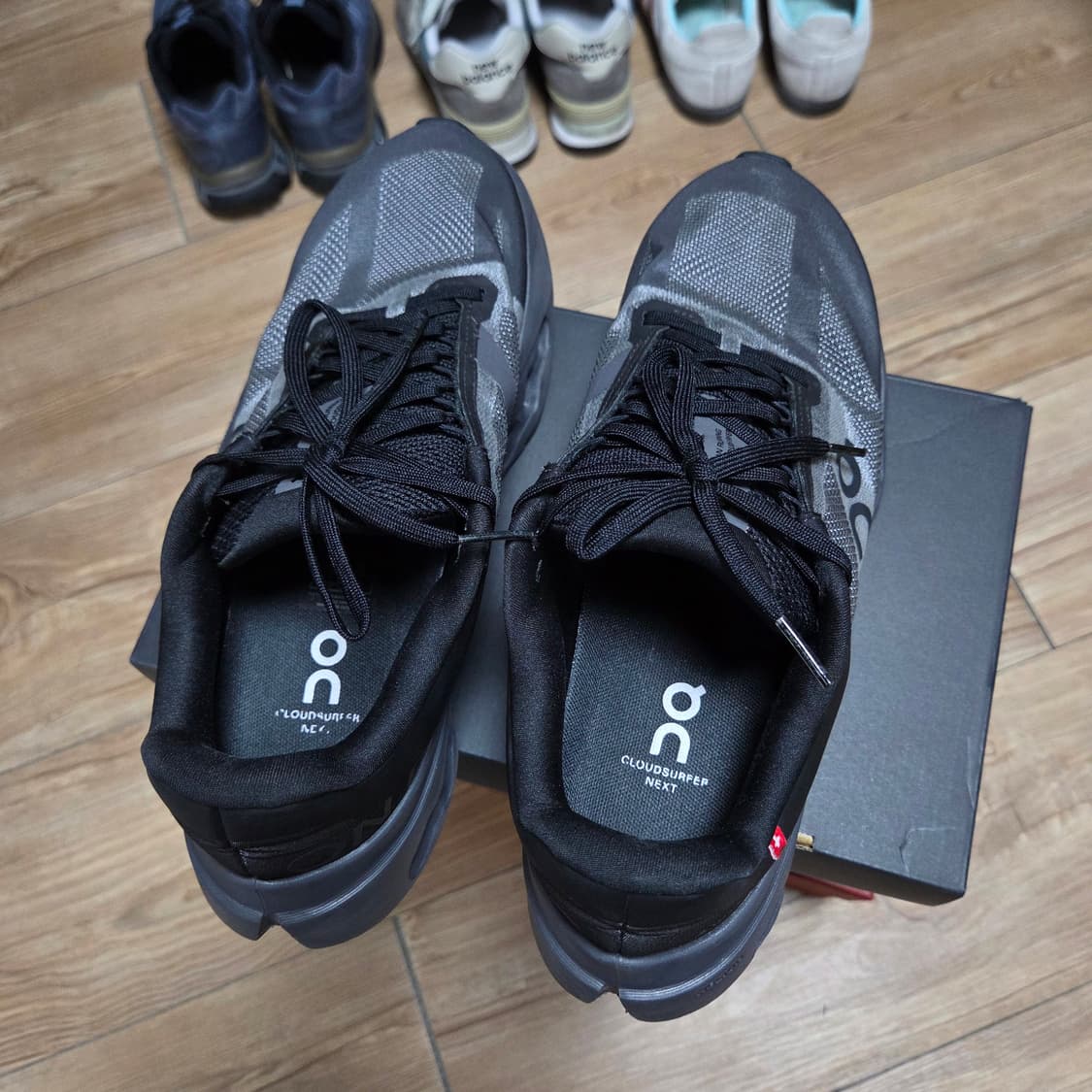 260 온러닝 클라우드 서퍼 넥스트 블랙 이클립스 러닝화 운동화 상품이미지6