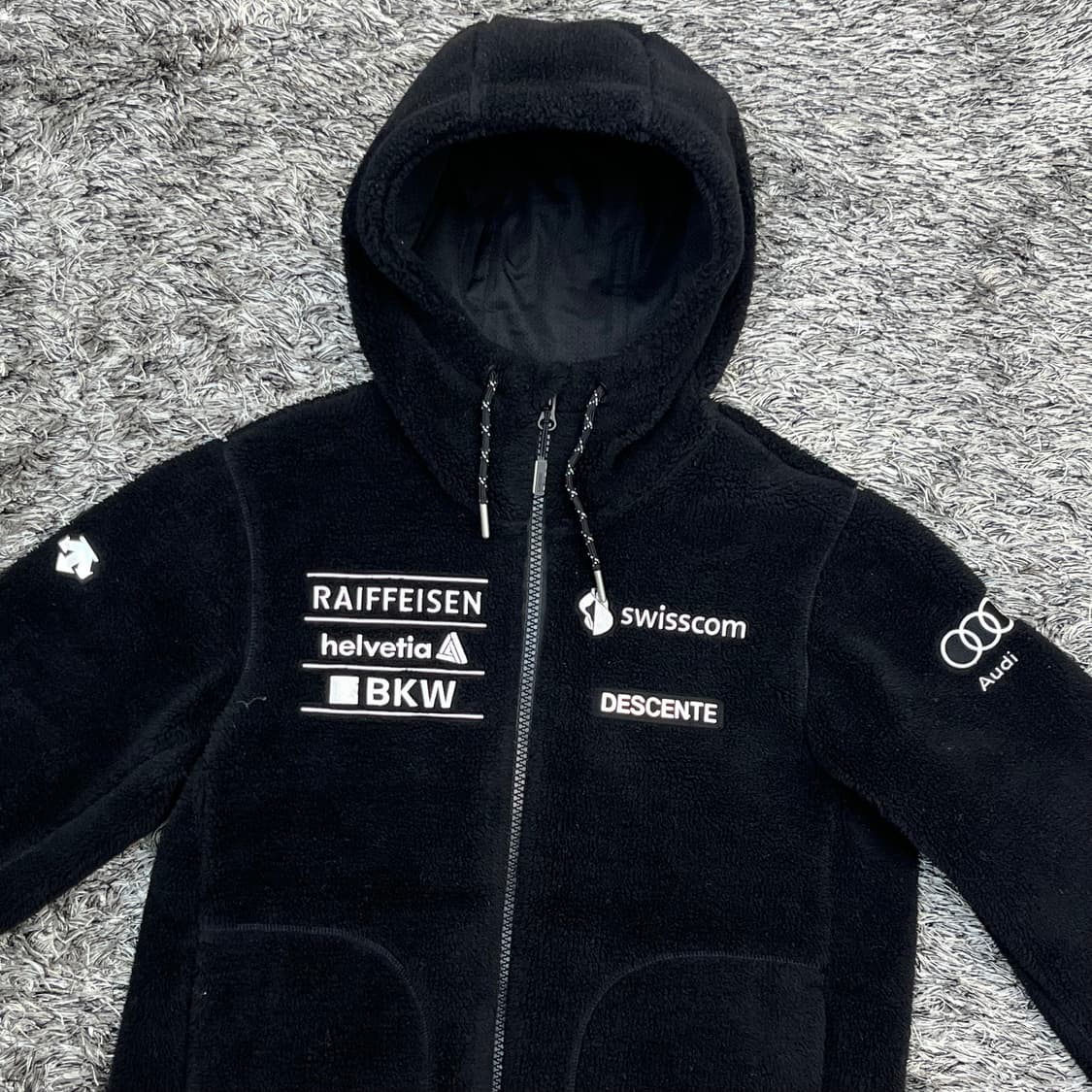 데상트 여성 레플리카 후리스 (85) 상품이미지2