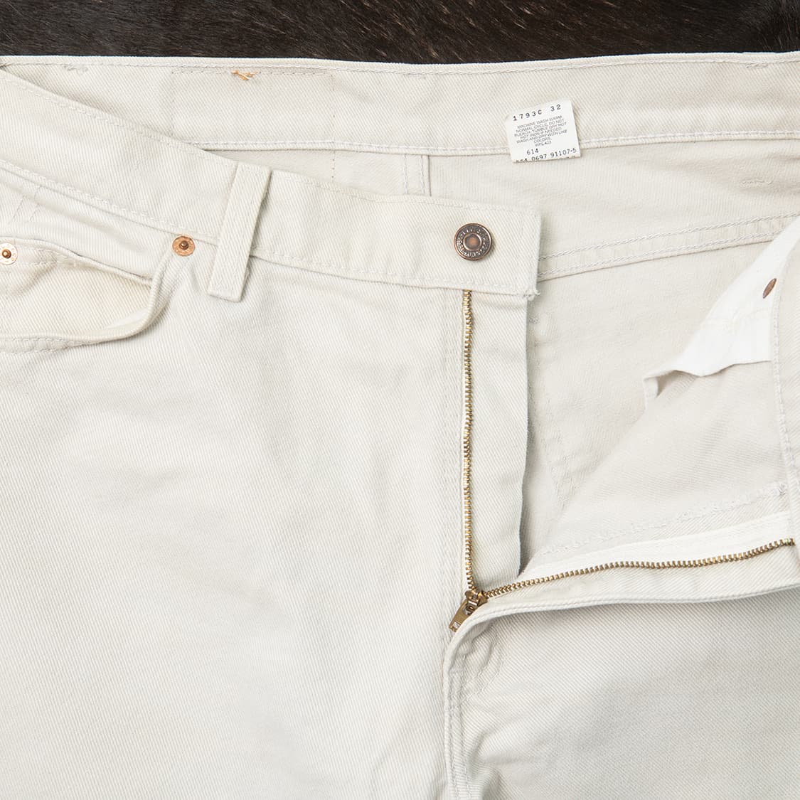 [31] 90s 리바이스 951 릴렉스드 핏 테이퍼드 레그 데님팬츠 크림 상품이미지2