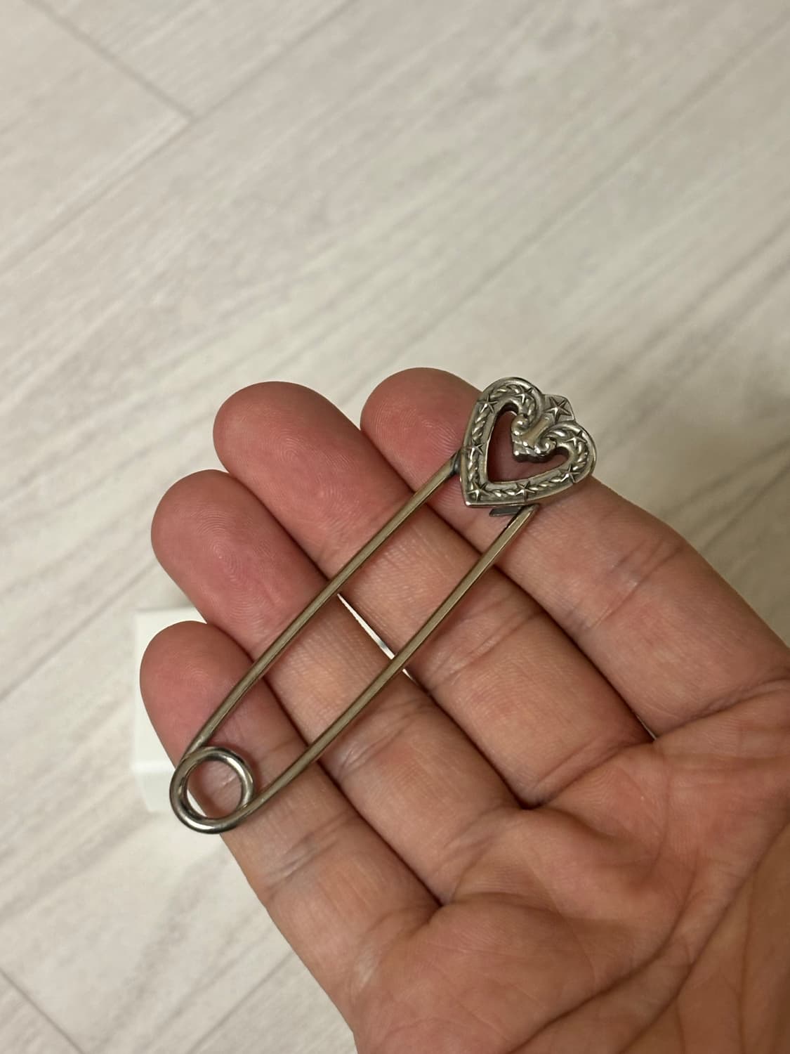 솔로이스트 엔드커스텀 브로치 상품이미지2