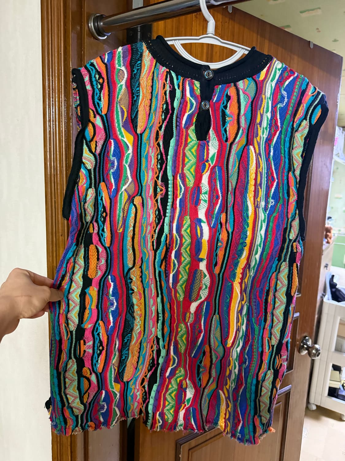 안냐세요 쿠지 라운드 케이블베스트 L사이즈 판매합니다!(이쁨)(sss급) 상품이미지2