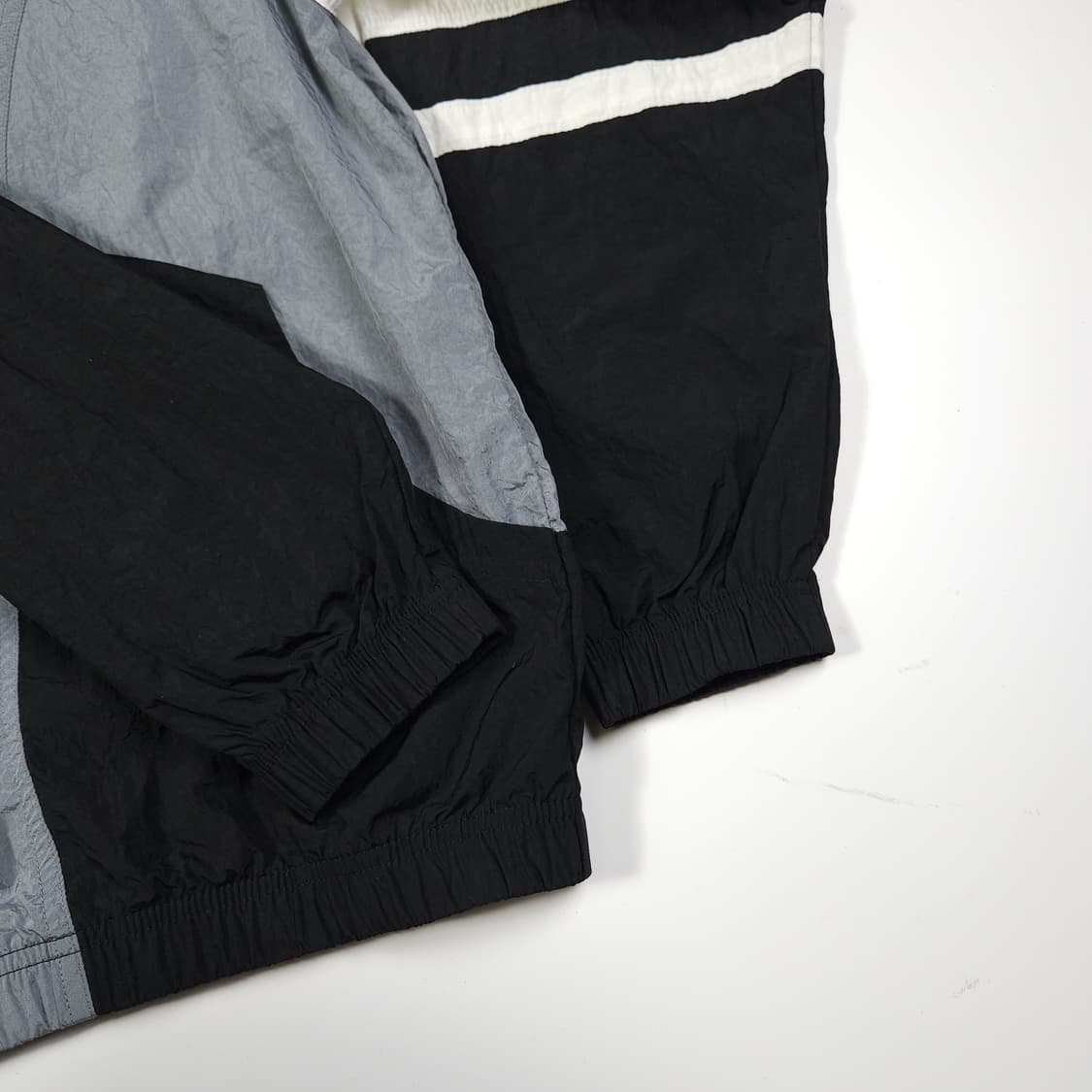 나이키 빅로고 우븐 바람막이  상품이미지7