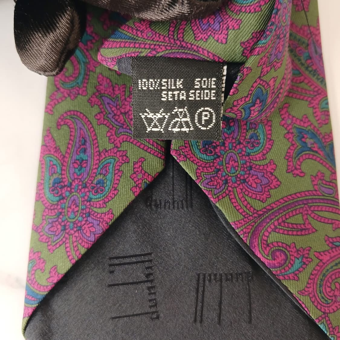 던힐 실크 올리브 그린 페이즐리 넥타이 8cm S~A+등급 E892
 상품이미지9