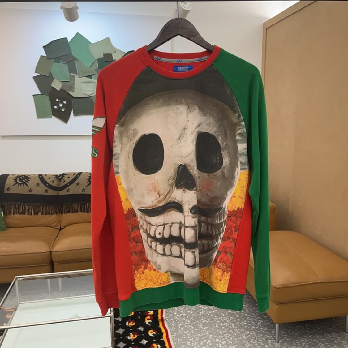 아디다스 빅 스컬 데이데드크루 트레포일 맨투맨 105 C06502 상품이미지3