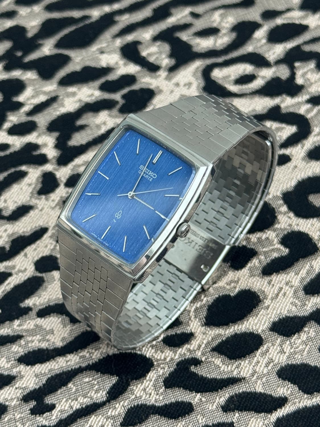 70s 빈티지 세이코 스퀘어 쿼츠 상품이미지2