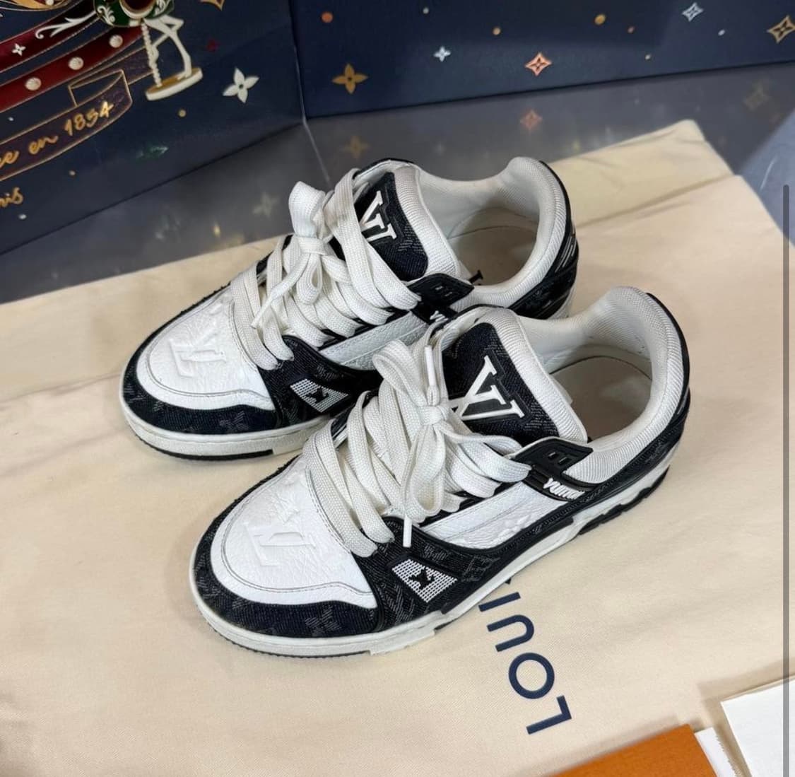 [리오브] 루이비통 LV 트레이너 데님 모노그램 스니커즈 상품이미지2
