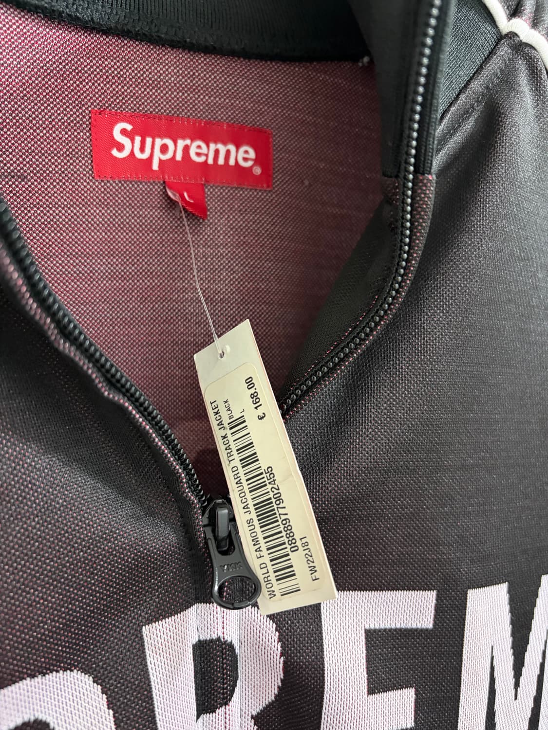 [L]슈프림 월드 페이머스 자카드 트랙 자켓 블랙 - 22FW 상품이미지3