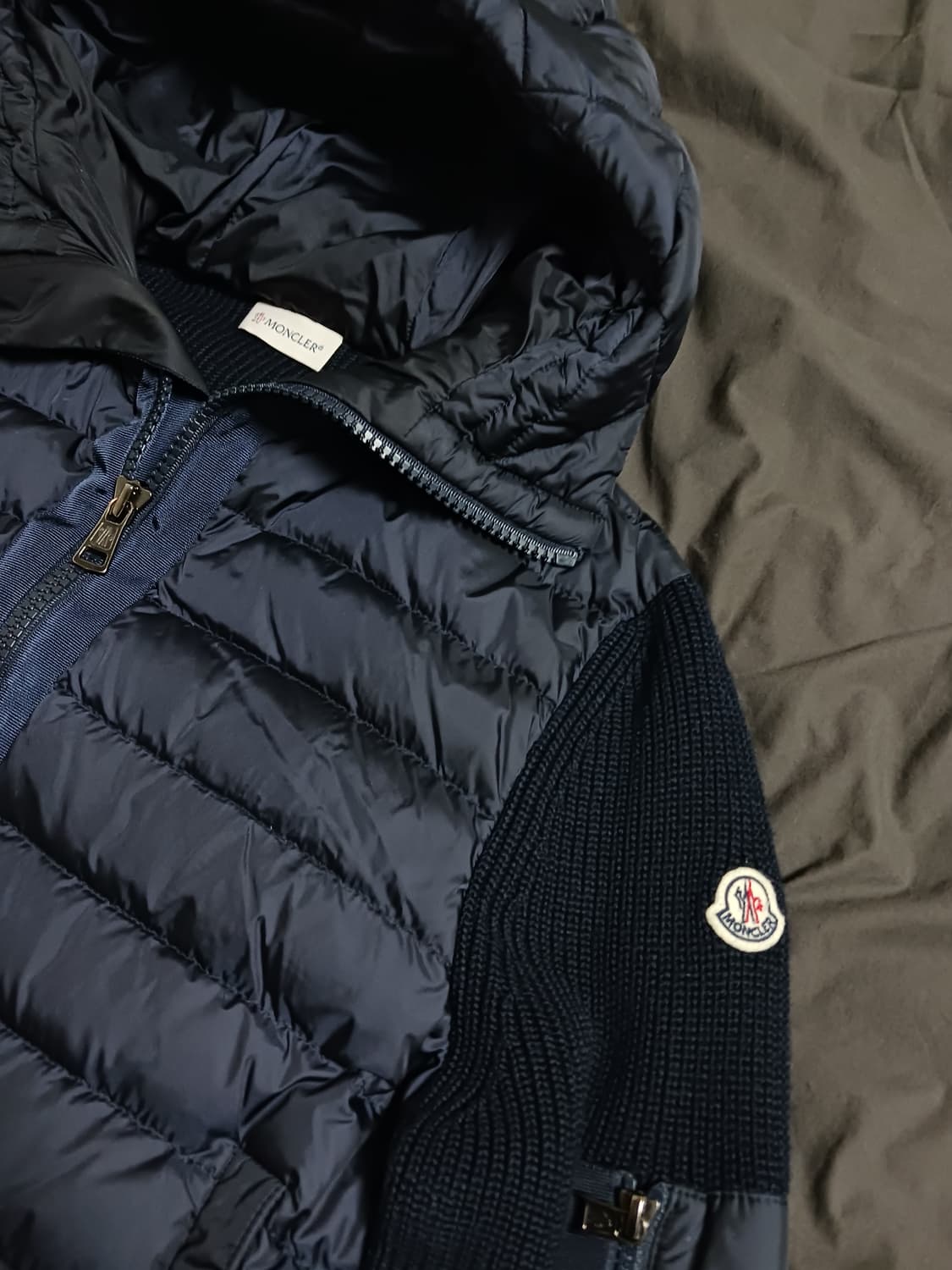 [정품] 백화점판 몽클레어 니트패딩 집업 울 가디건 상품이미지2