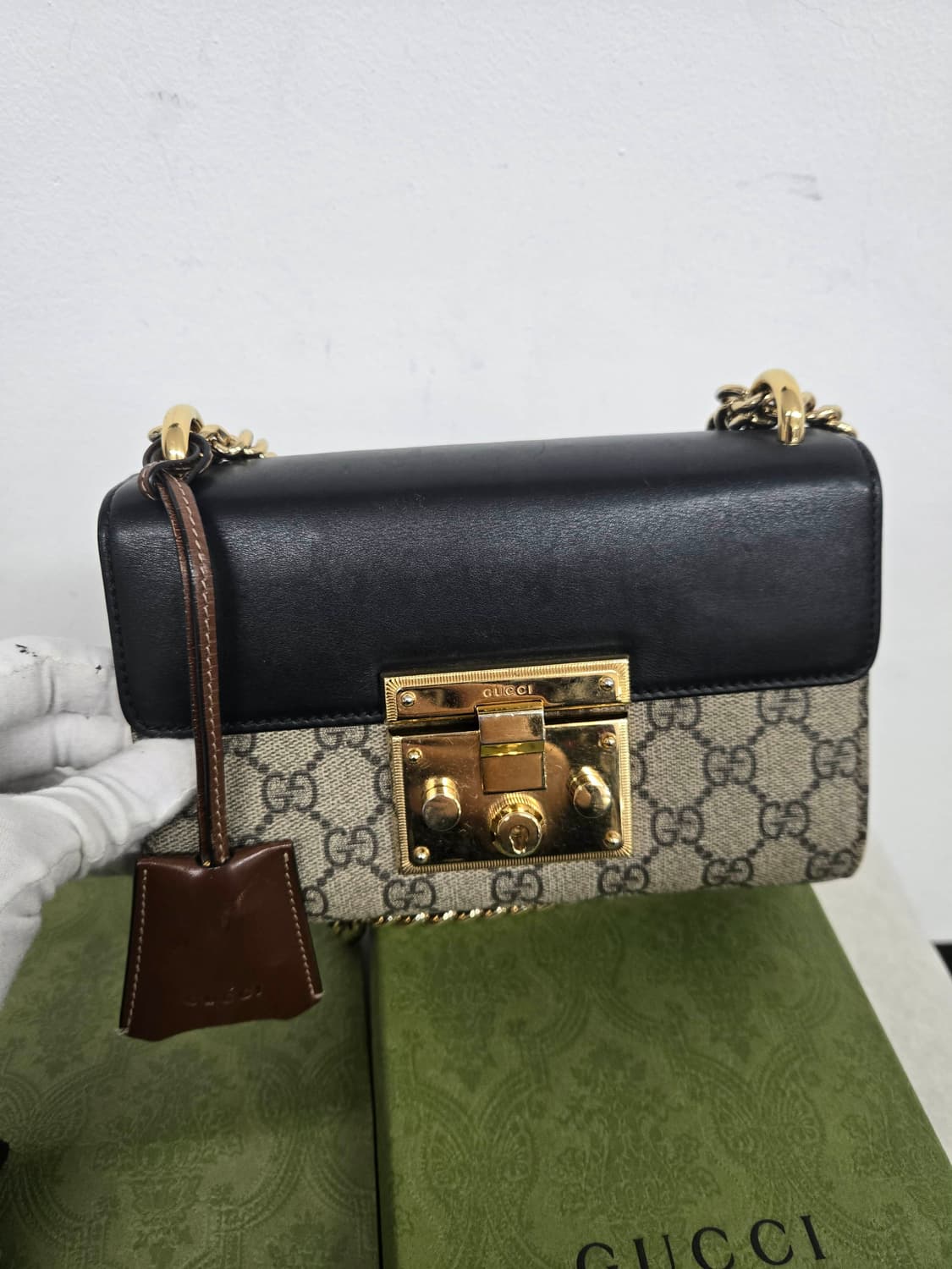 [보증서 정품] 구찌 패들락 숄더백 상품이미지1