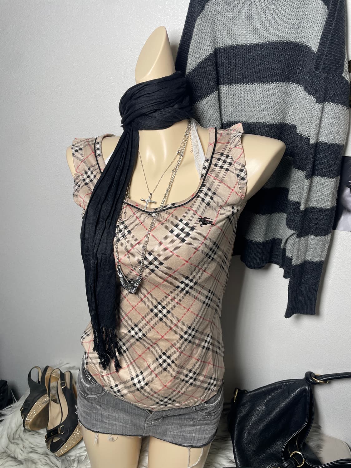 Burberry 버버리 블루라벨 베이지 나시탑 상품이미지1