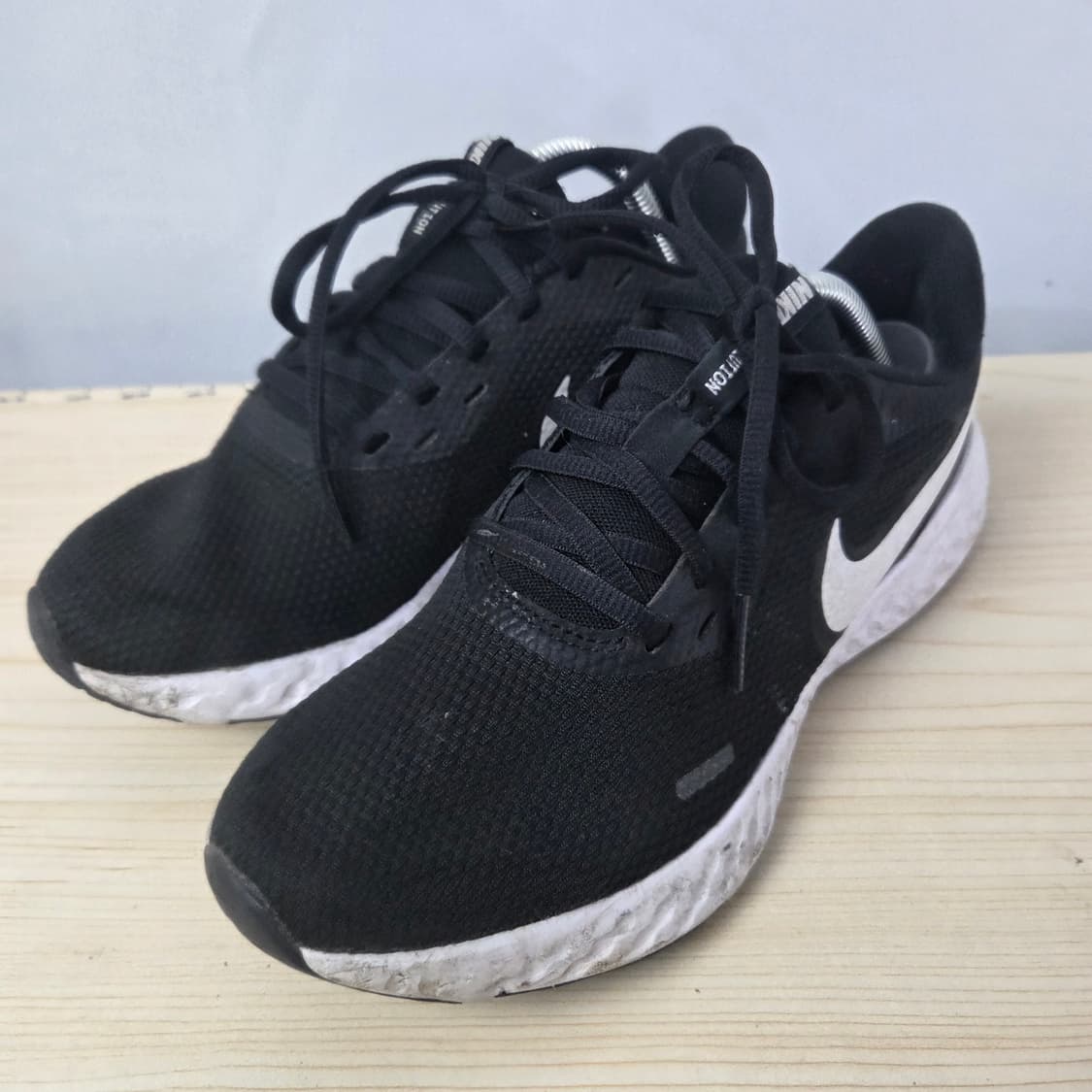 240 나이키 운동화 러닝화 워킹화 헬스화 상품이미지1