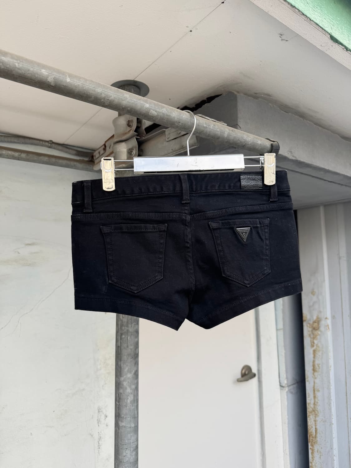 Guess micro shorts 상품이미지2