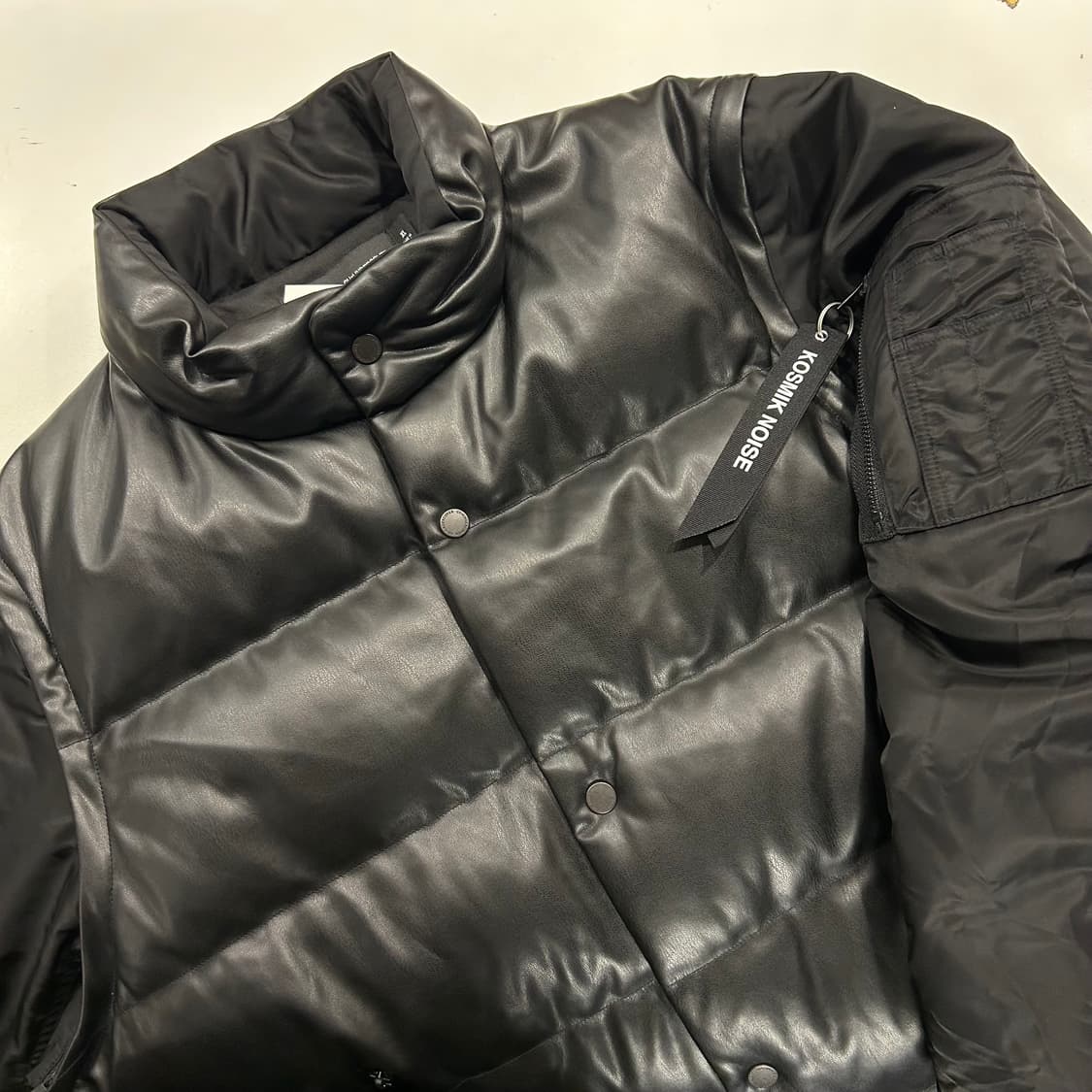 [XL] 지유 언더커버 탈부착 블랙 레더 패딩 점퍼 상품이미지3