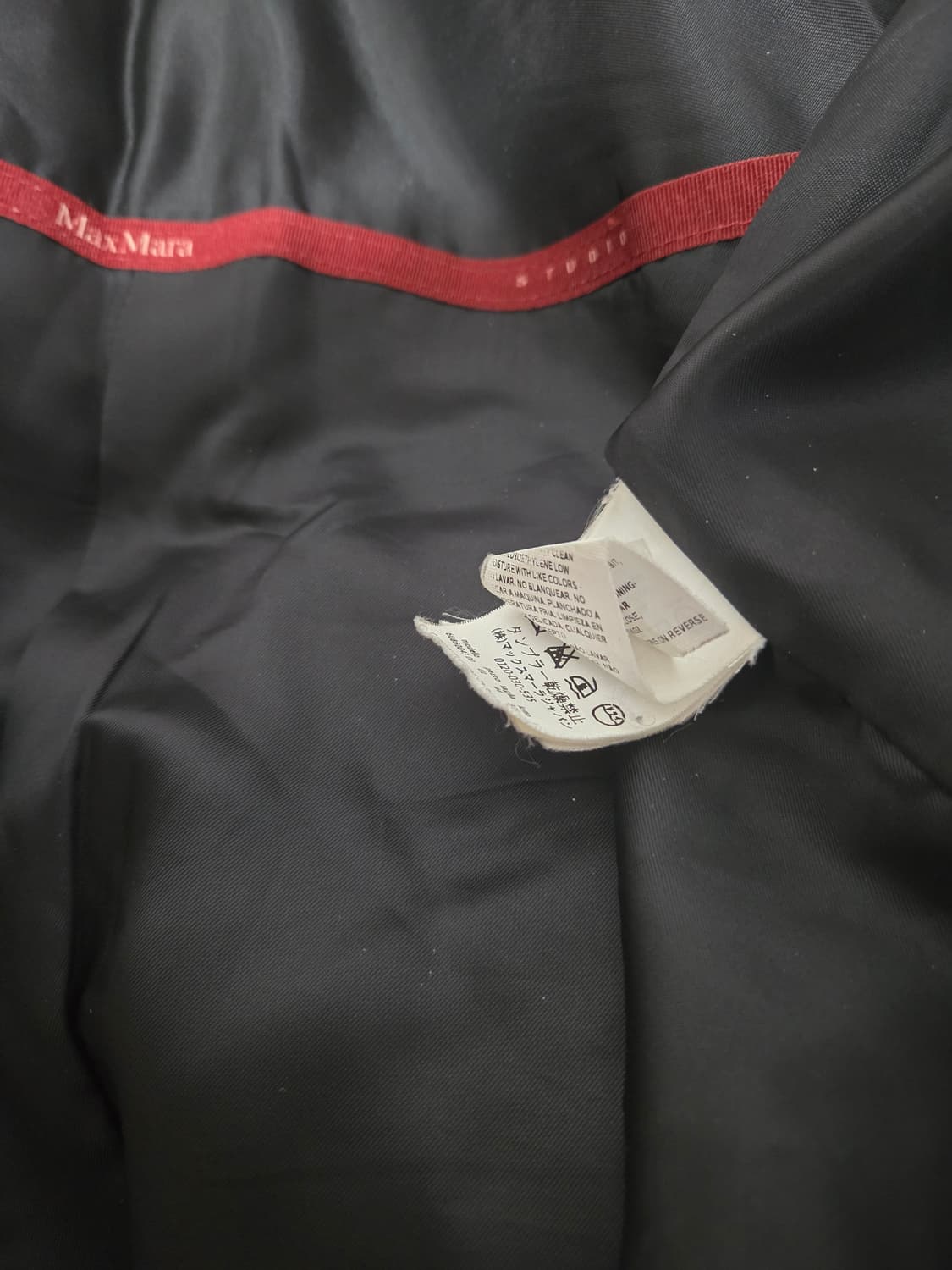 막스마라 스튜디오 블랙 폭스퍼 코트 상품이미지2