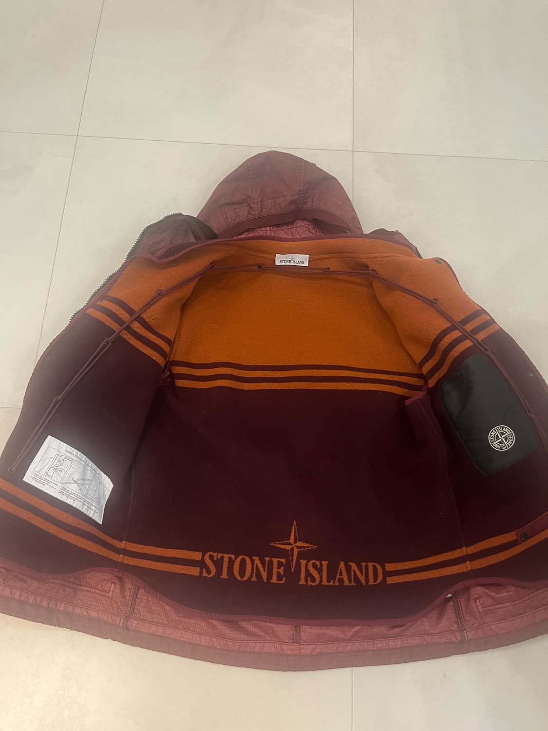 스톤아일랜드 화이트와펜 xl 상품이미지3