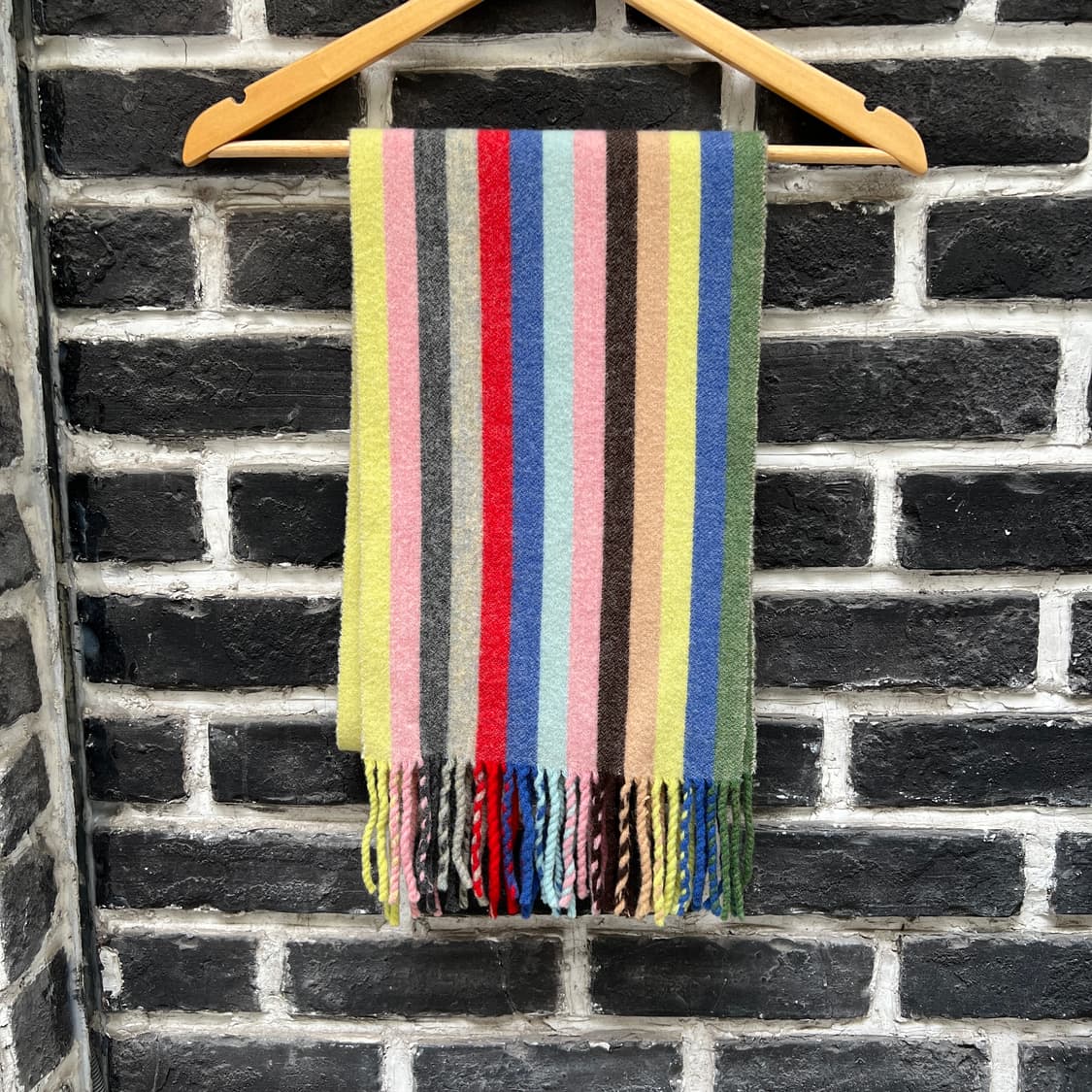 Johnstons 멀티컬러 울 머플러 상품이미지1