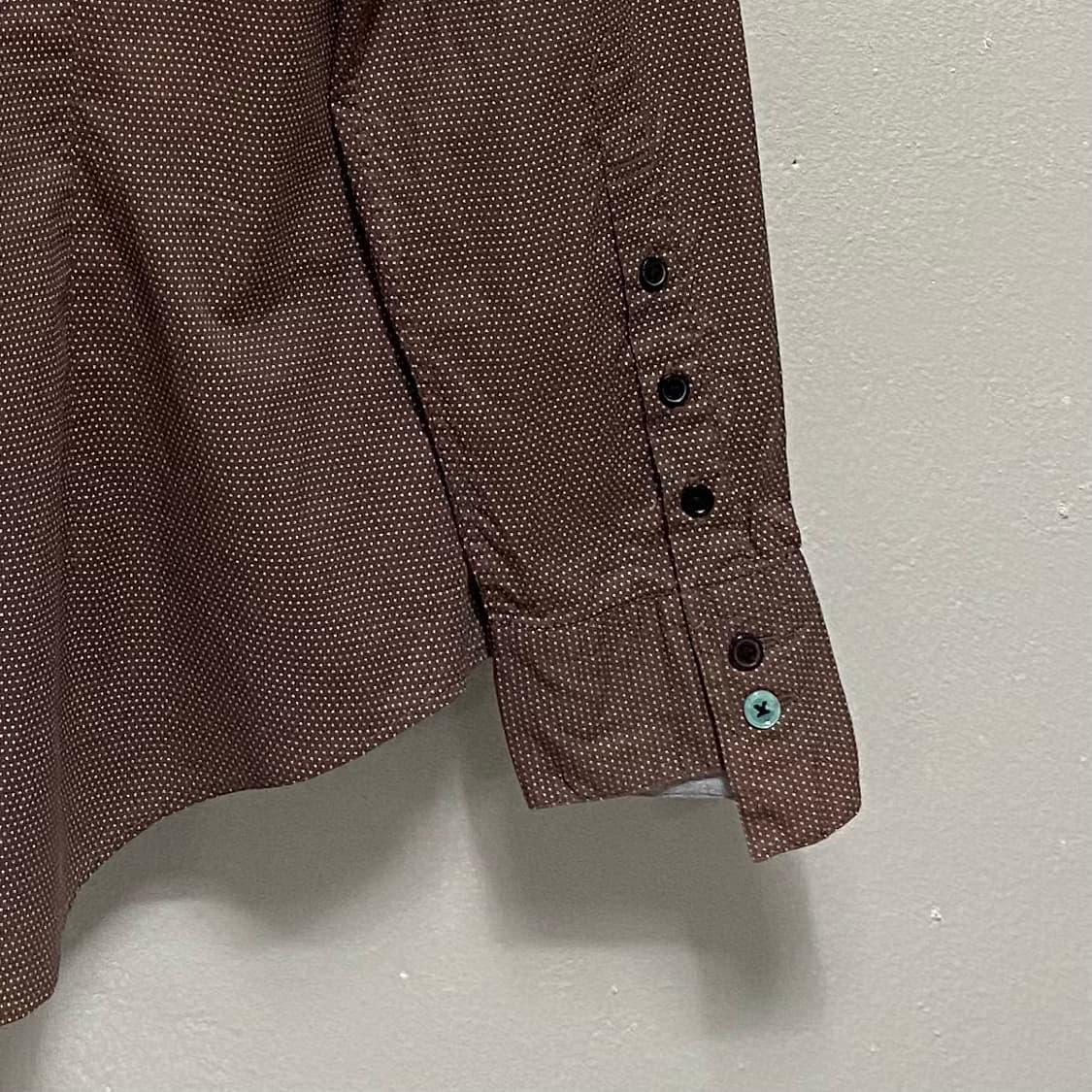 폴스미스 이태리 도트 비대칭 소매 셔츠 상품이미지8