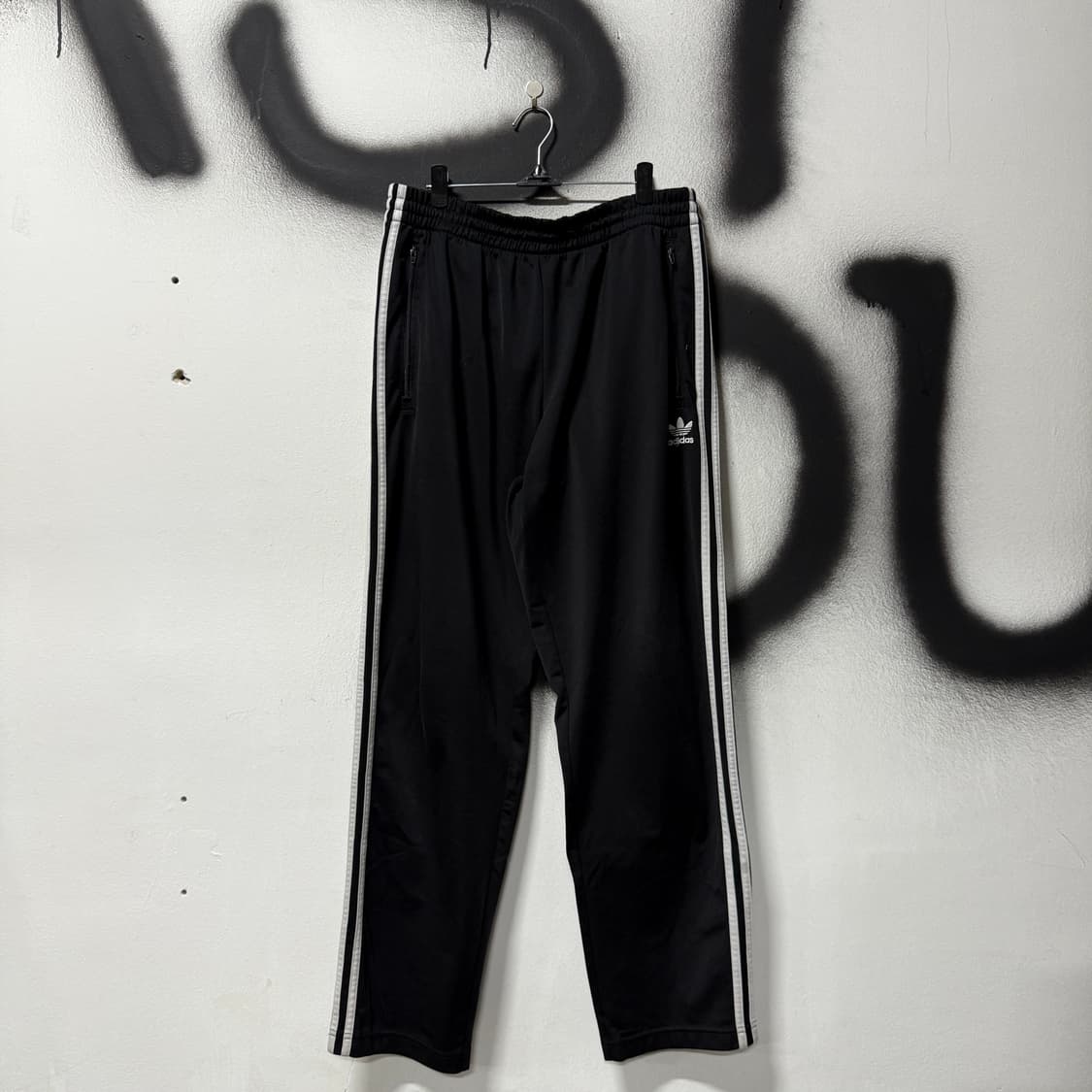 아디다스 파이어 버드 사이드 디테일 와이드 트랙 팬츠 상품이미지1