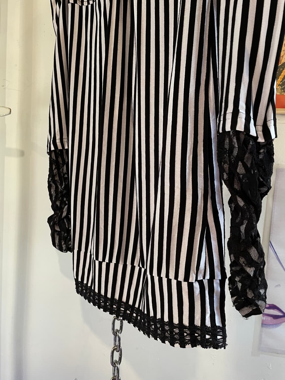 블랙 화이트 스트라이프 패턴 레이스 셔링 원피스 갸루 상품이미지6