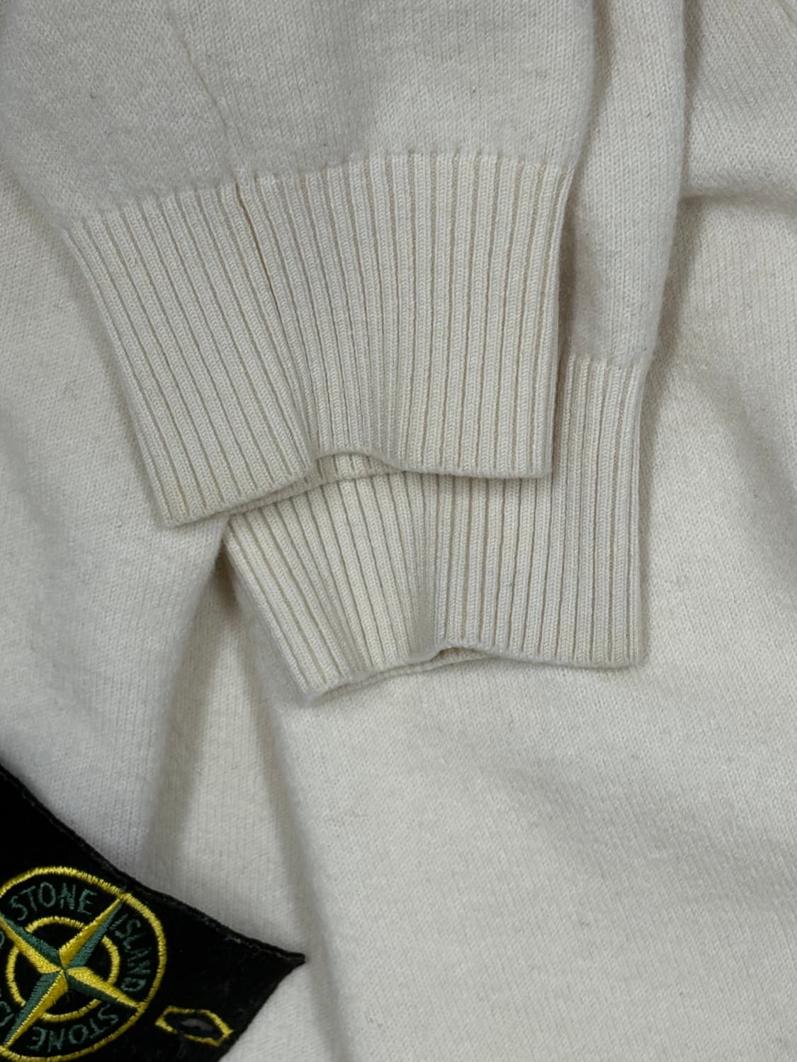 스톤아일랜드 니트 상품이미지2