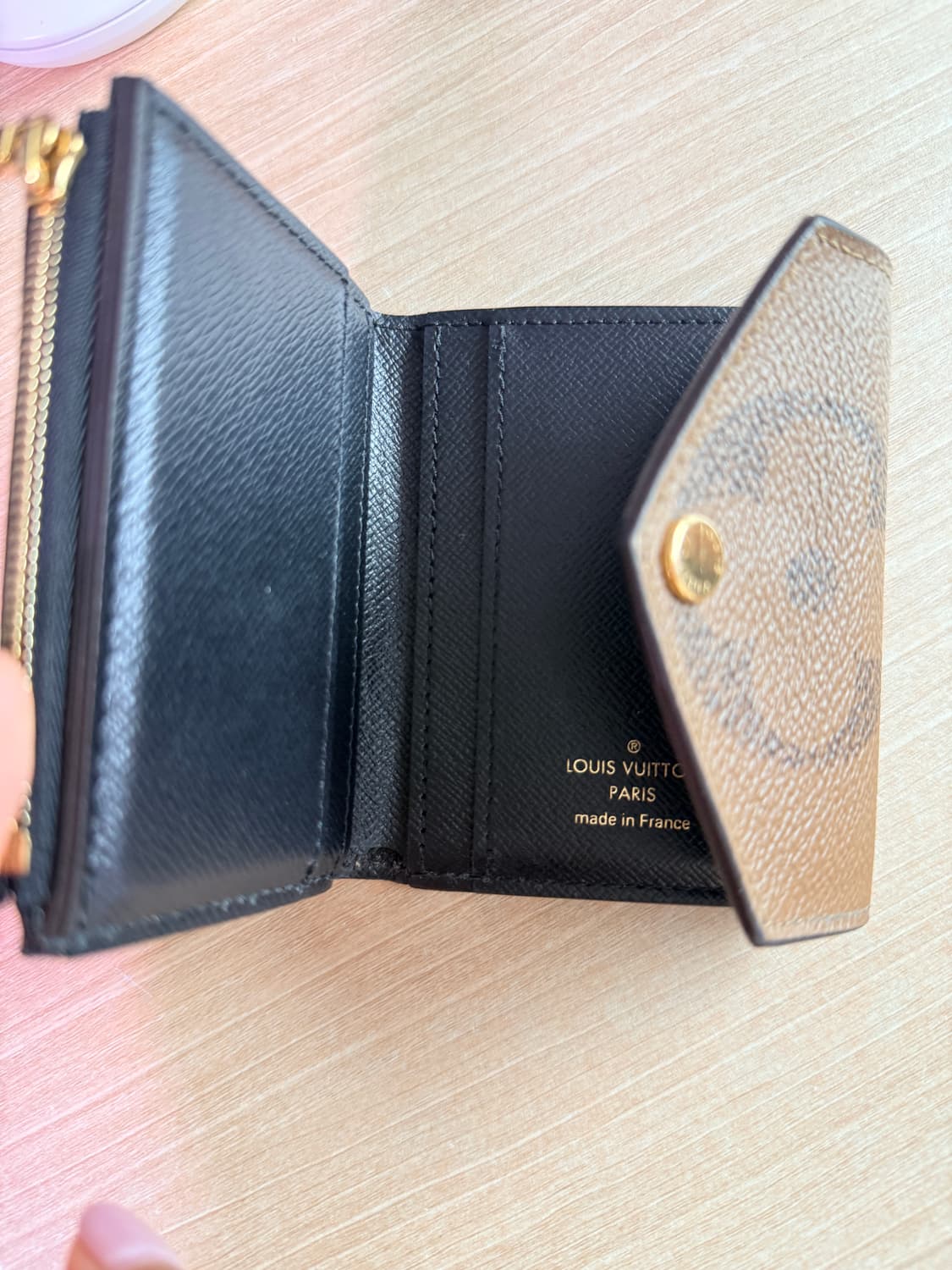 루이비통 조에 월릿 지갑 상품이미지3