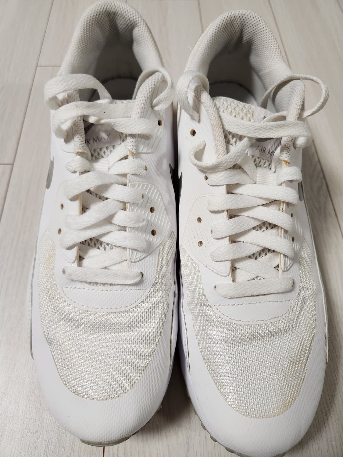 나이키 운동화 에어맥스 90 울트라 2.0 에센셜 러닝화 사이즈265

 상품이미지3