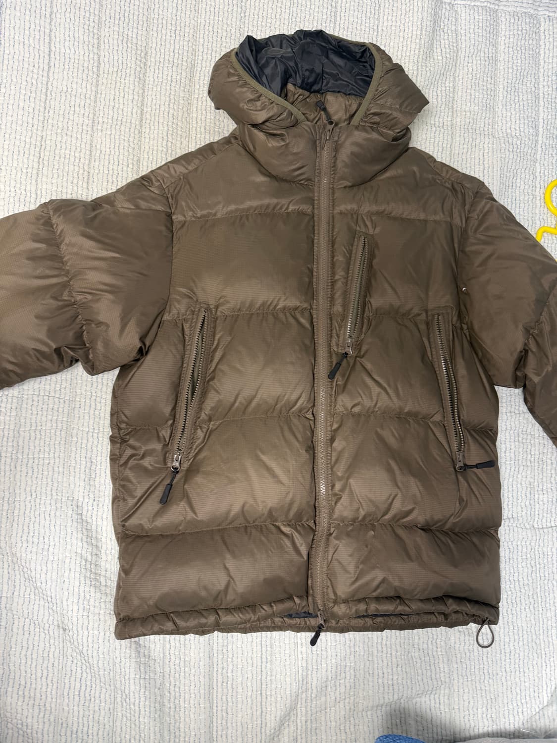 아웃스탠딩 패딩 상품이미지1