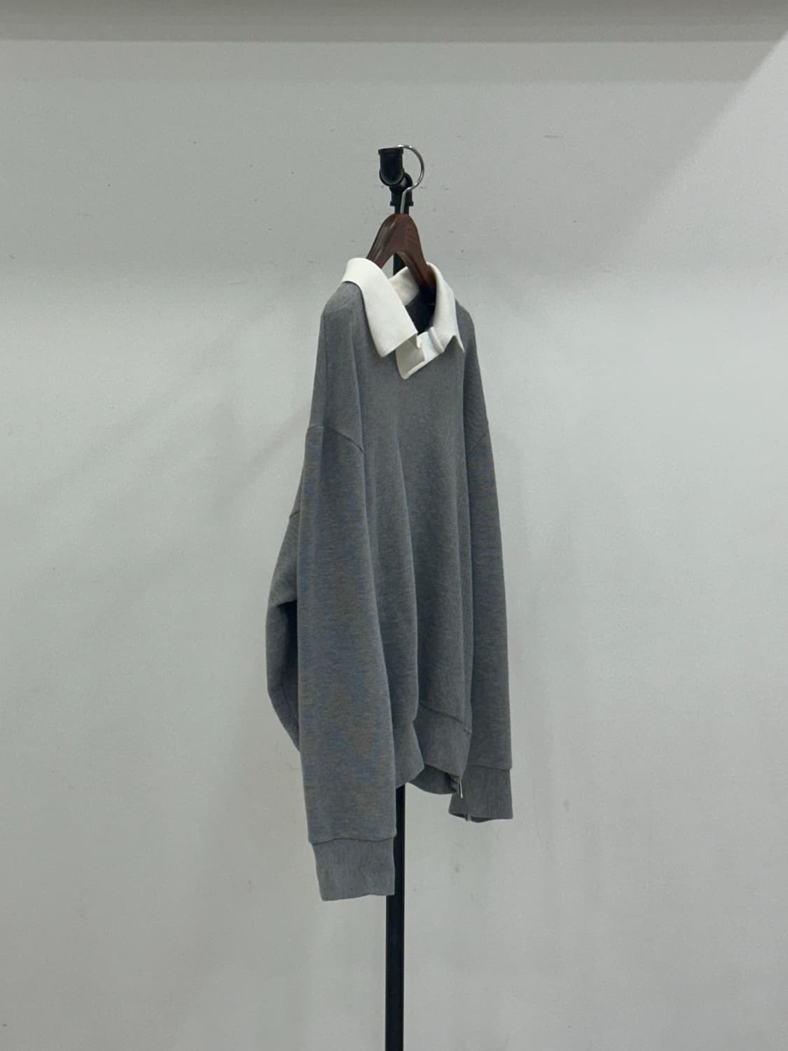 시스템 옴므 오픈 카라 니트 상품이미지3