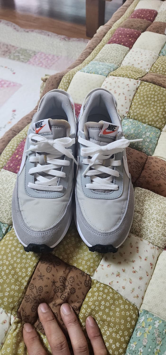 나이키 여성 와플 데뷰 운동화250 새거급 상품이미지1