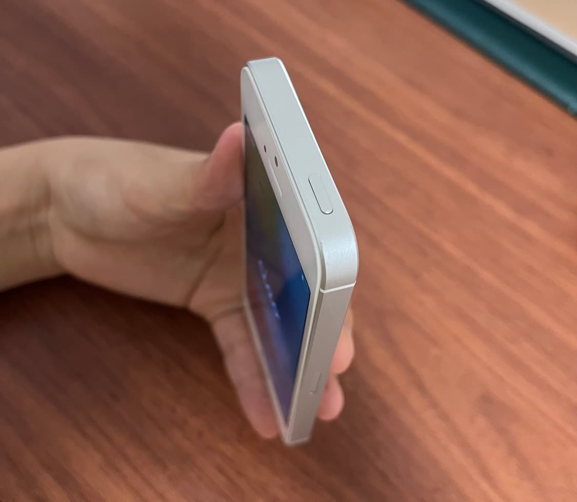 아이폰 se 128기가 실버 상품이미지6